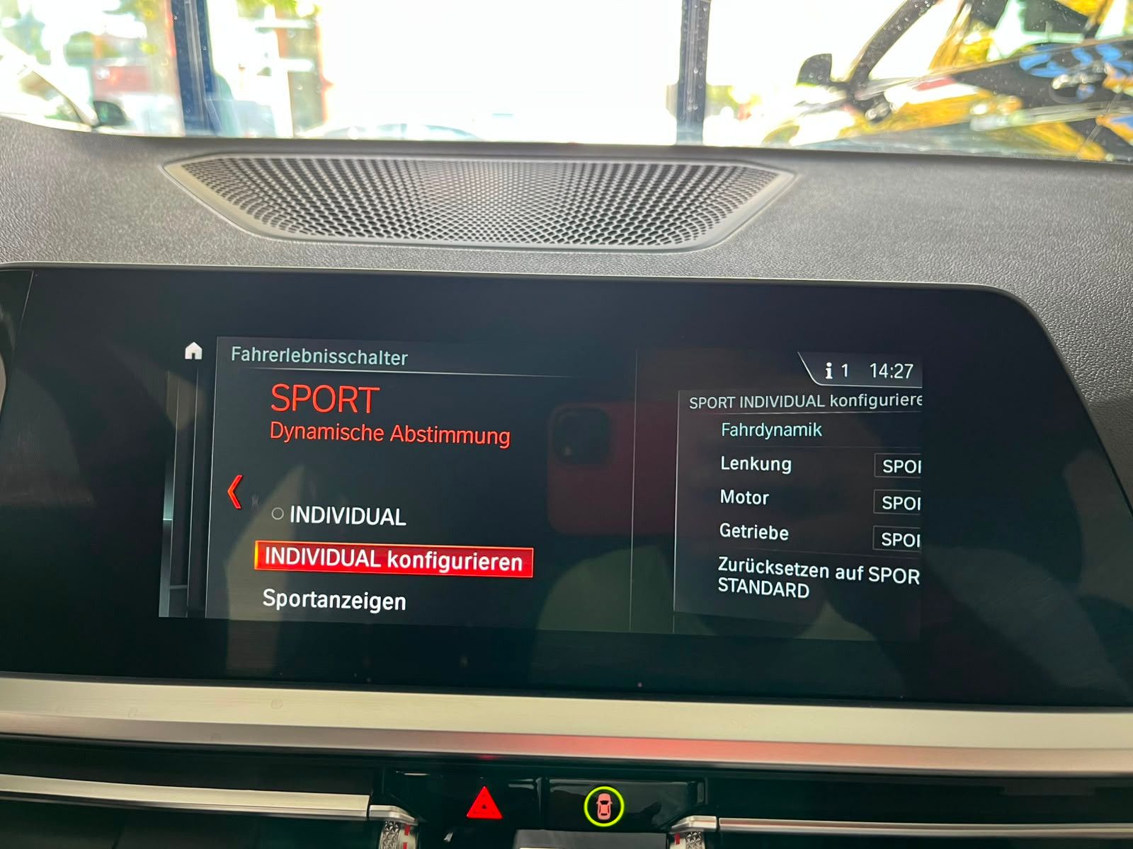 Fahrzeugabbildung BMW 320 d M Sport*LEDER*ALCANTARA*KEYLESS*