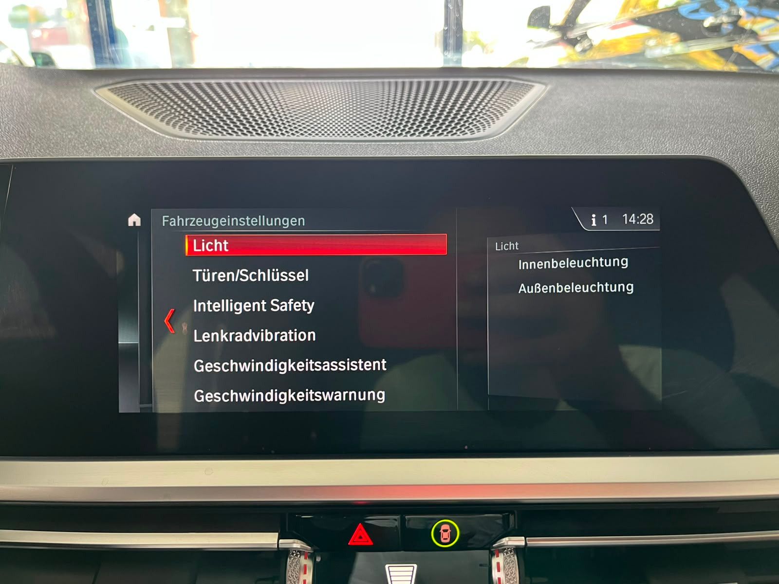 Fahrzeugabbildung BMW 320 d M Sport*LEDER*ALCANTARA*KEYLESS*