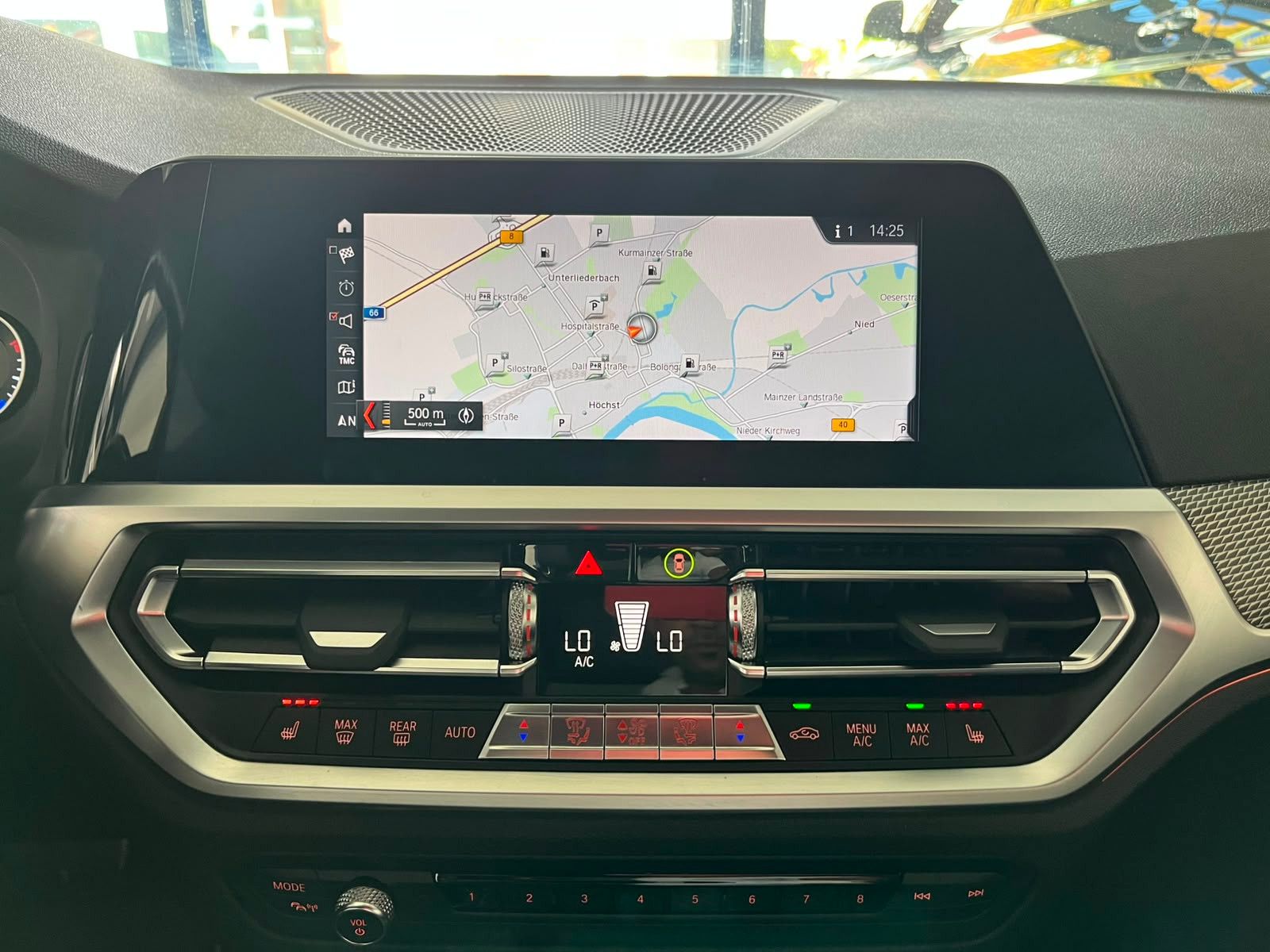 Fahrzeugabbildung BMW 320 d M Sport*LEDER*ALCANTARA*KEYLESS*