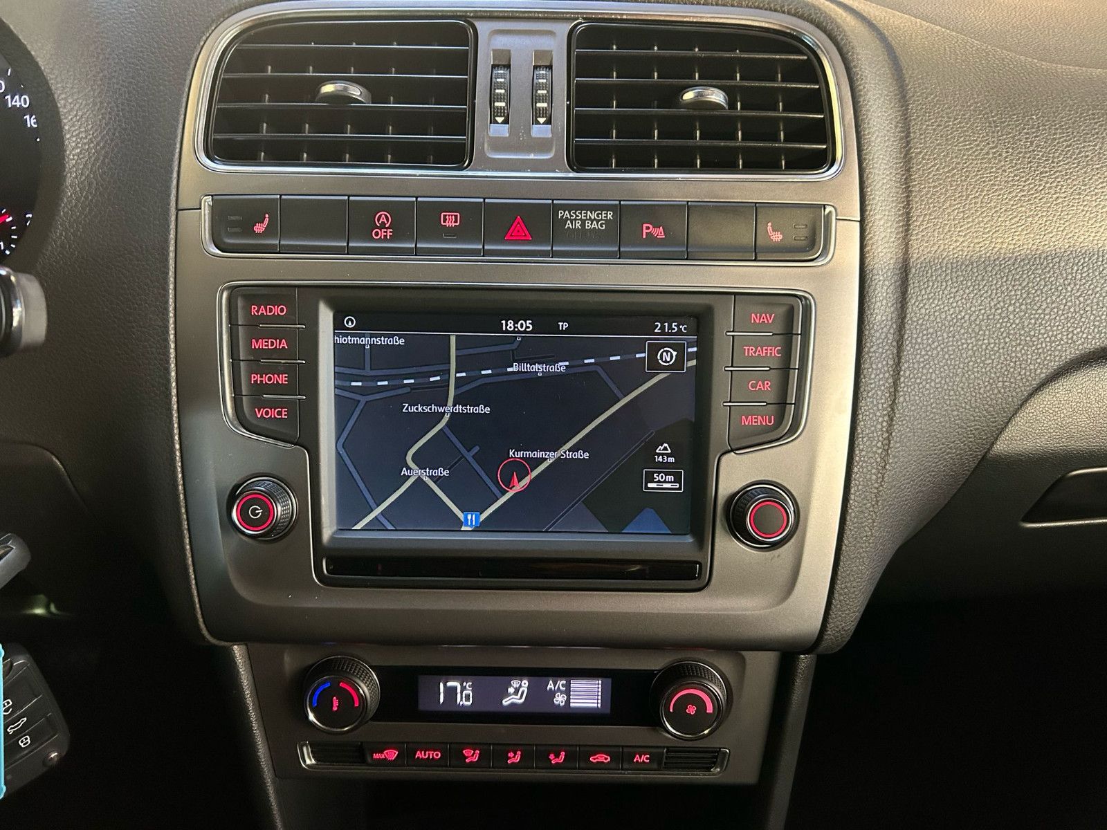 Fahrzeugabbildung Volkswagen Polo 1.4 TDI V Lounge*NAVI*PDC*SHZ*APPLECARPLAY