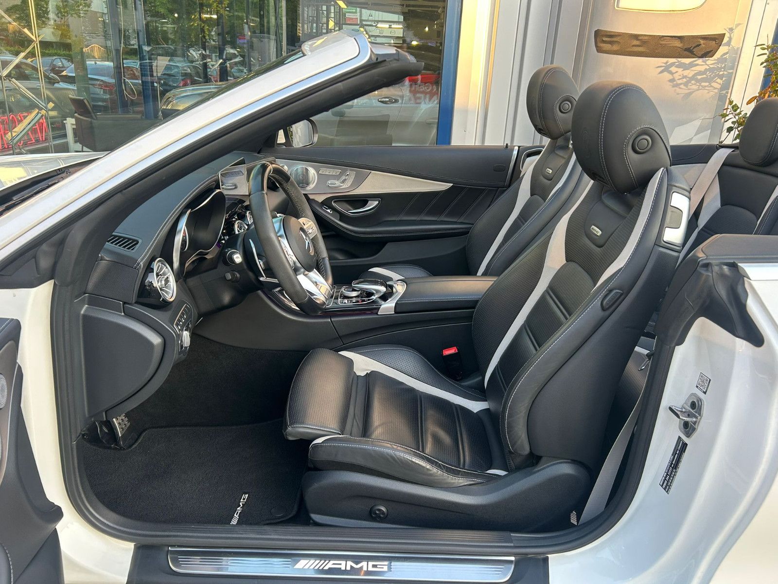 Fahrzeugabbildung Mercedes-Benz C 63 S AMG**JUNGE-STERNE*03/2026*RFK*BURMESTER*