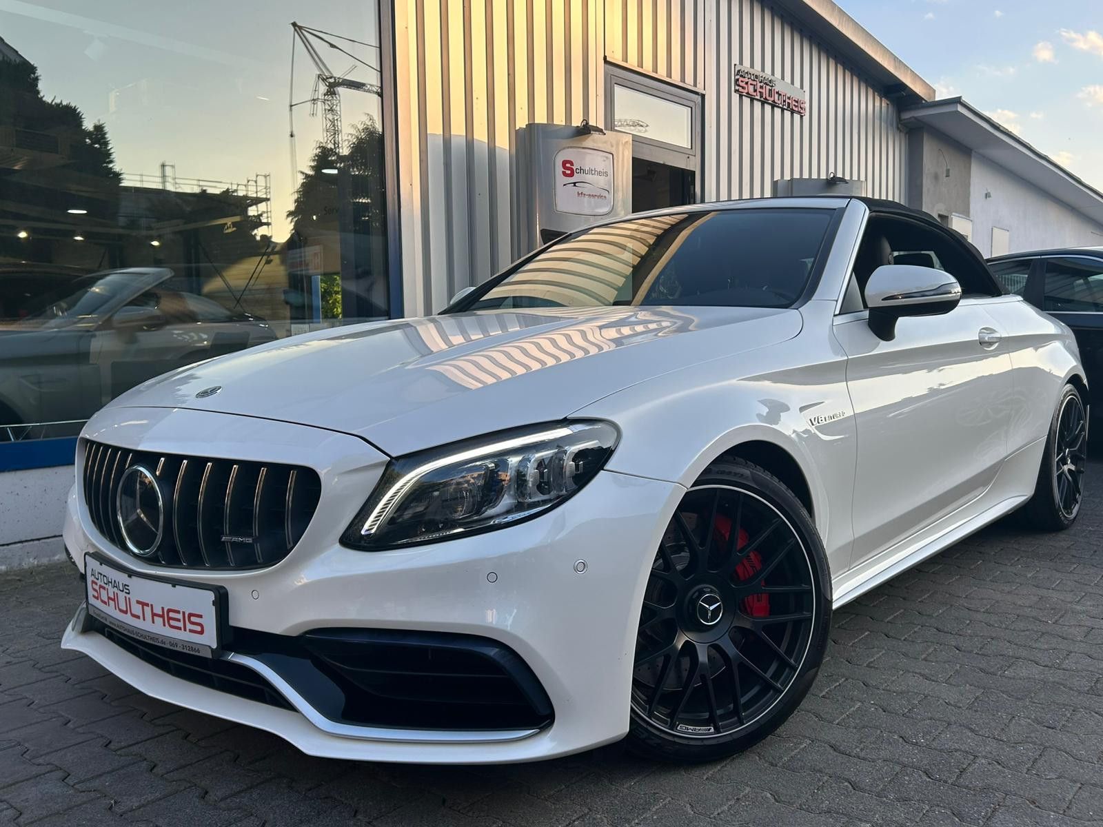 Fahrzeugabbildung Mercedes-Benz C 63 S AMG**JUNGE-STERNE*03/2026*RFK*BURMESTER*