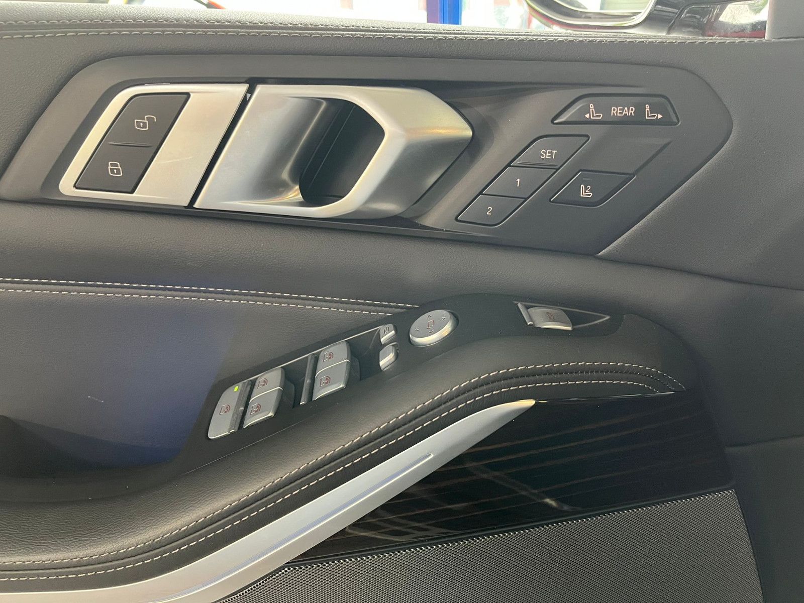Fahrzeugabbildung BMW X7 xDrive 40 d M Sport*PANO*7SITZE*