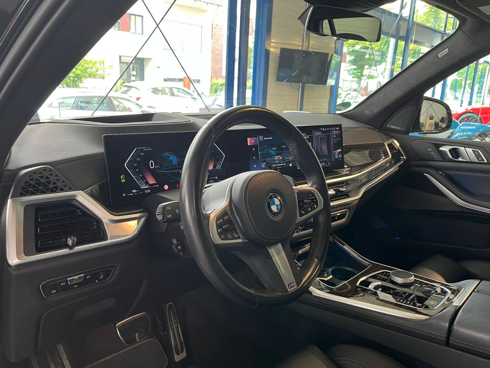 Fahrzeugabbildung BMW X7 xDrive 40 d M Sport*PANO*7SITZE*