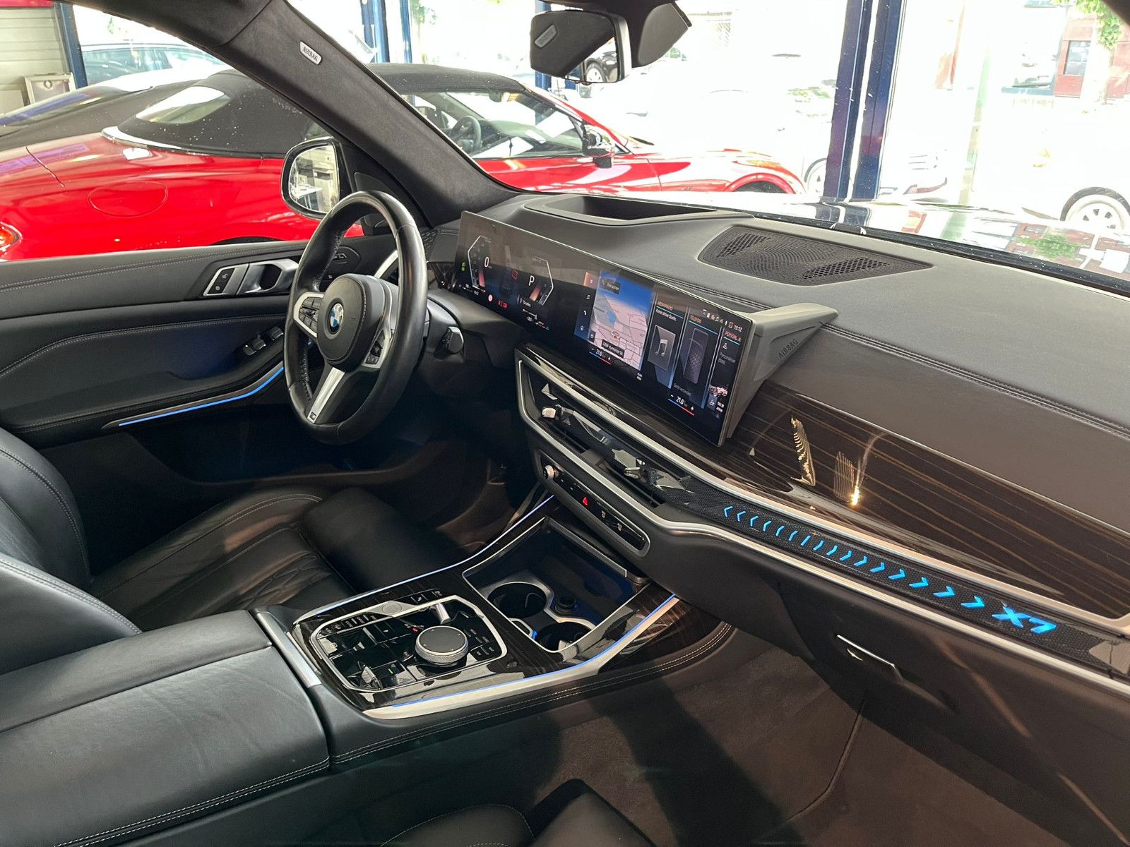 Fahrzeugabbildung BMW X7 xDrive 40 d M Sport*PANO*7SITZE*