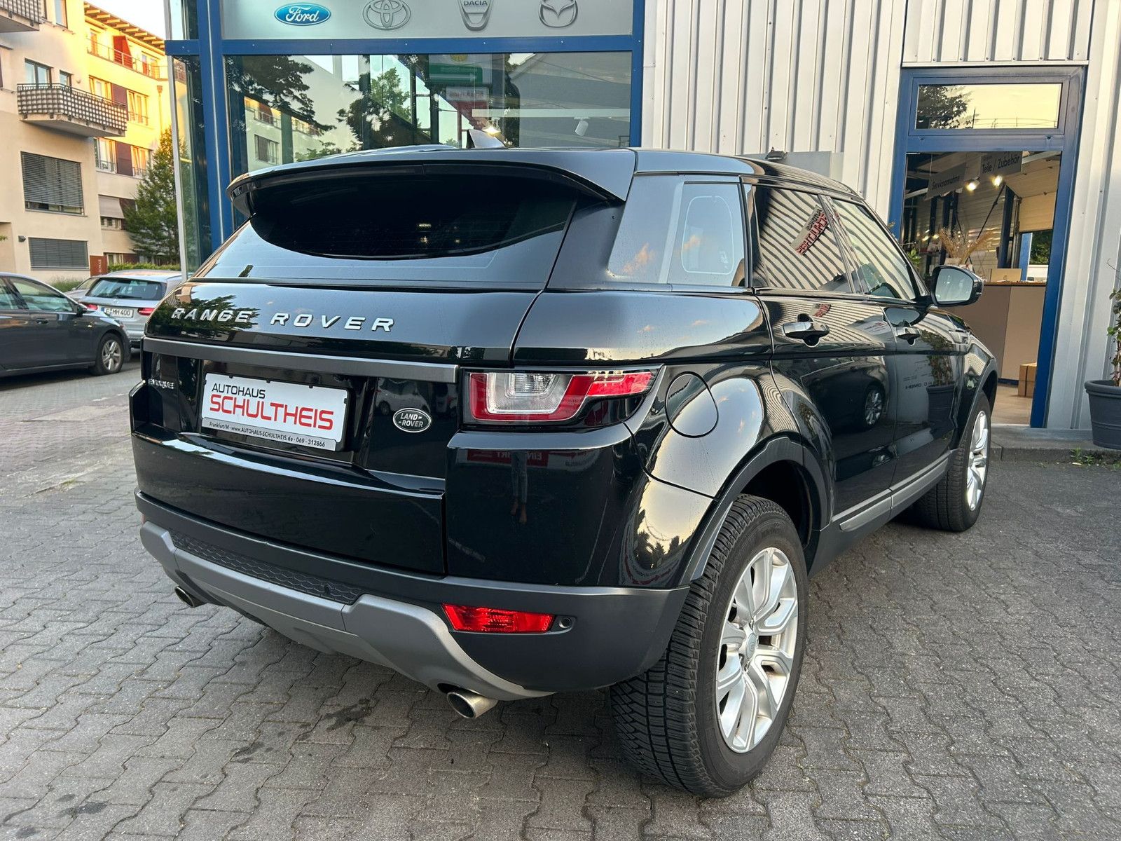Fahrzeugabbildung Land Rover Range Rover Evoque SE*LEDER*RFK*NAVI*