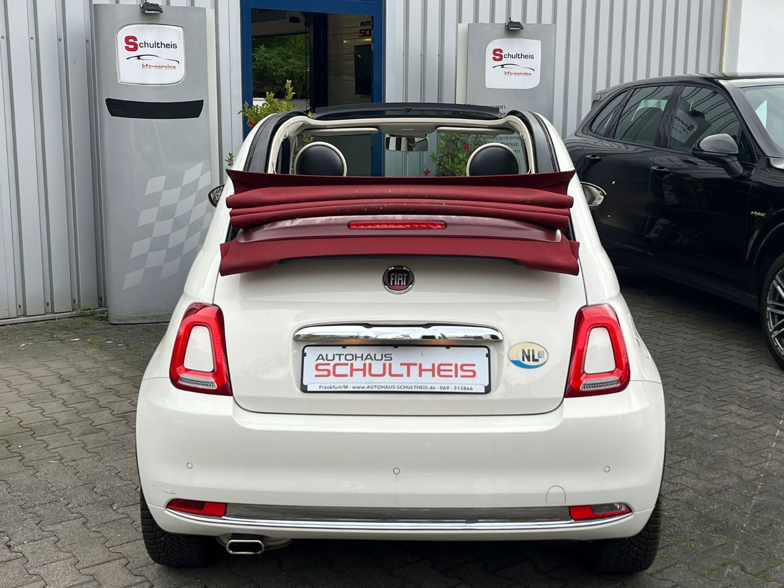 Fahrzeugabbildung Fiat 500C*NAVI*APPLECARPLAY*