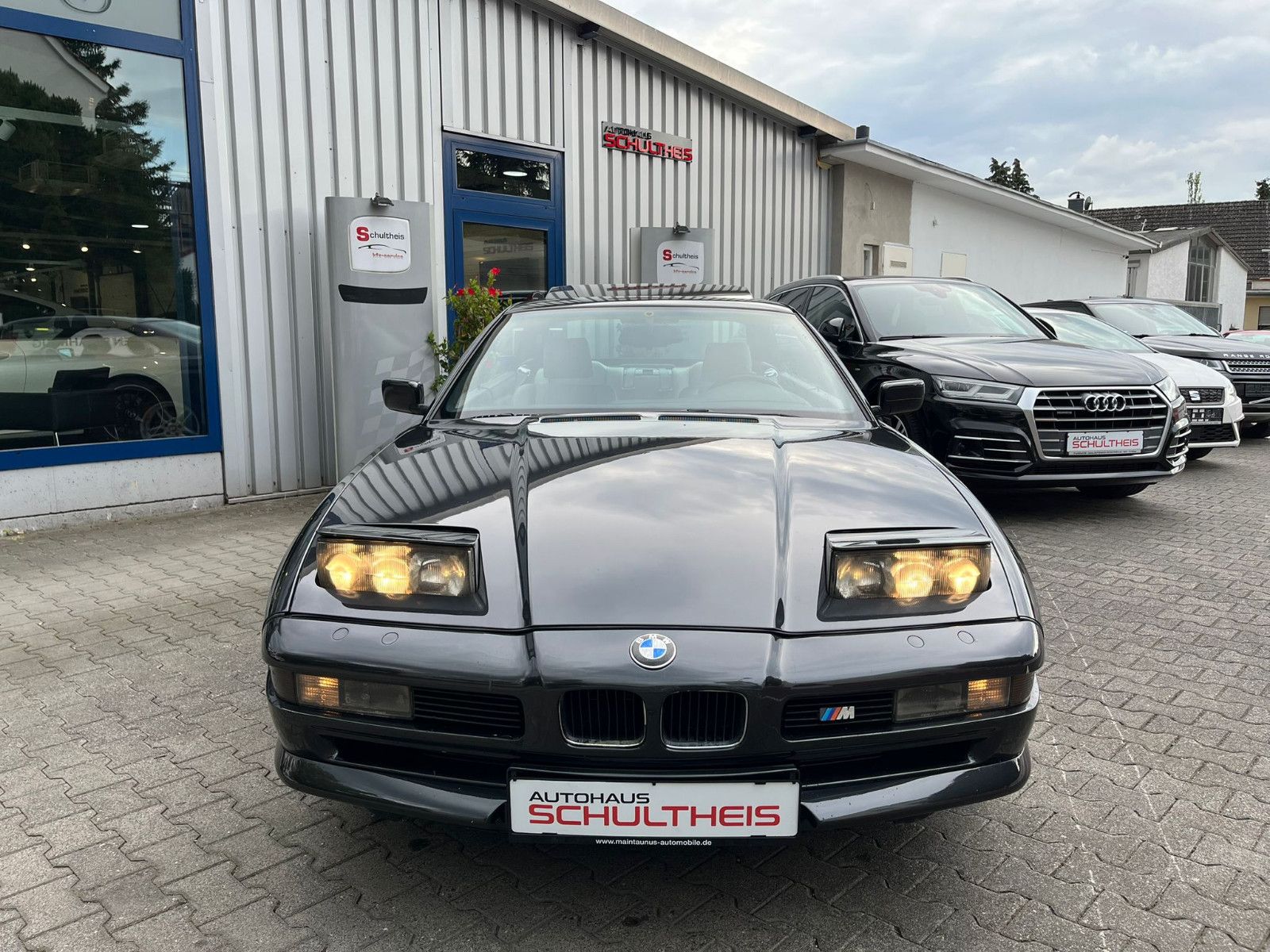 Fahrzeugabbildung BMW 850i*H-KENNZEICHEN*KLIMA*LEDER*