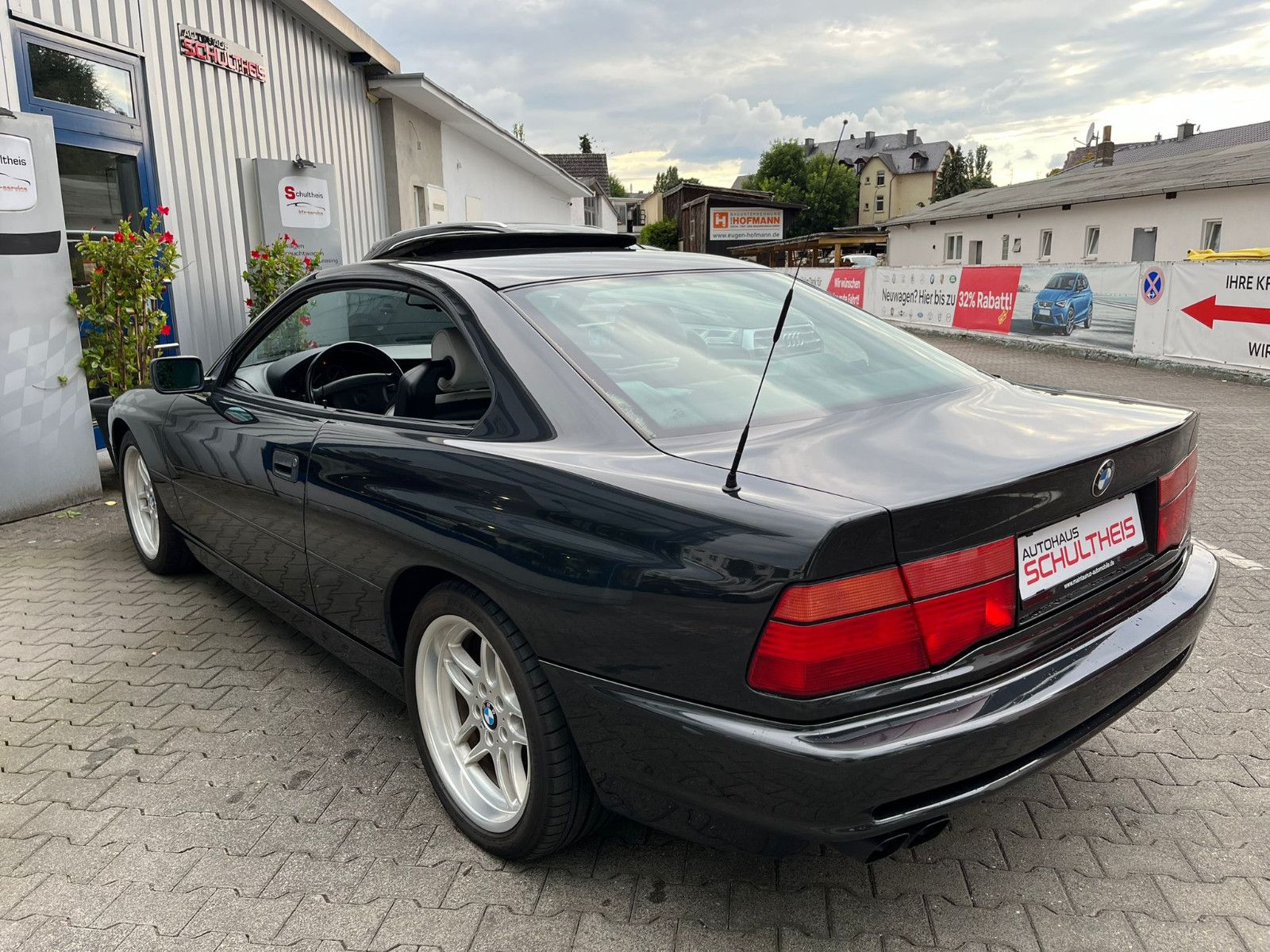 Fahrzeugabbildung BMW 850i*H-KENNZEICHEN*KLIMA*LEDER*