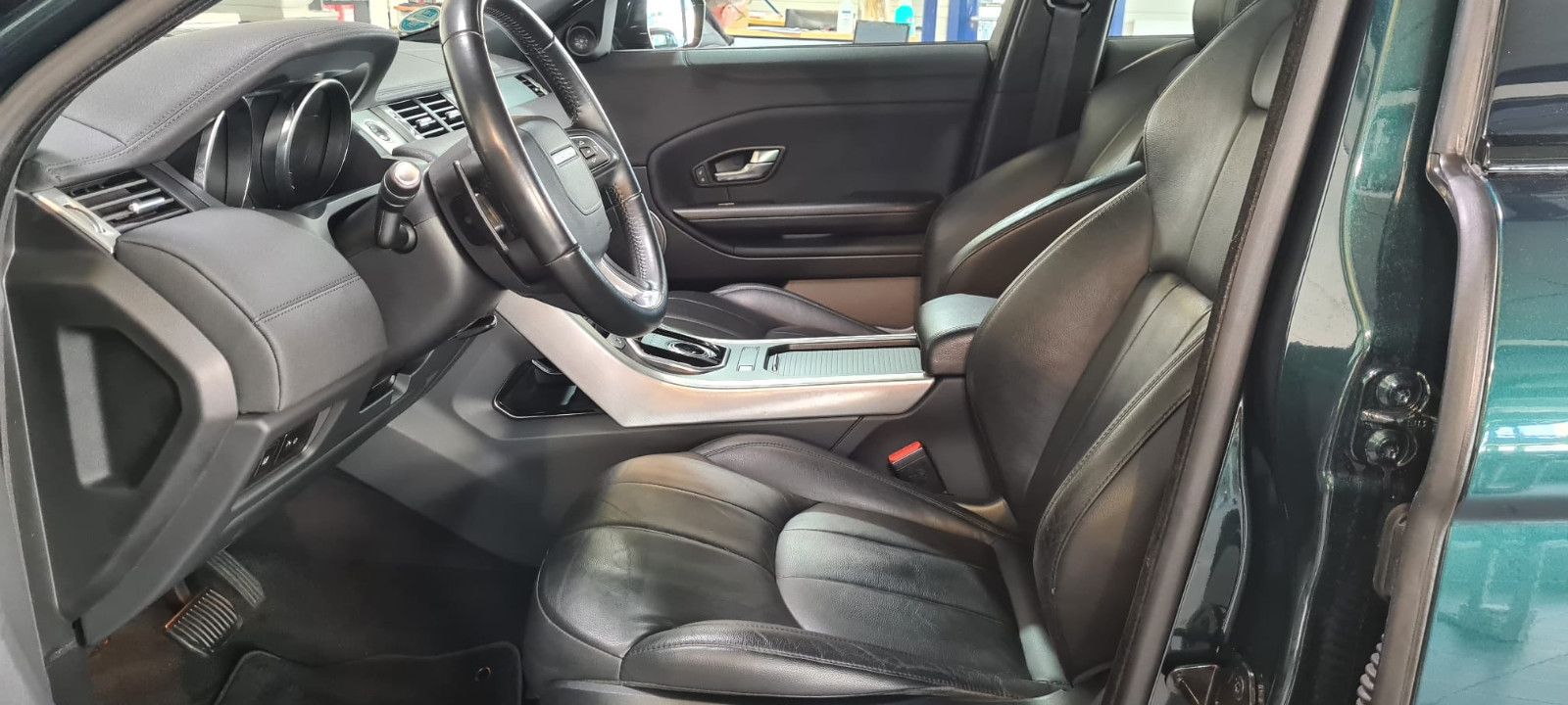 Fahrzeugabbildung Land Rover Range Rover Evoque SE |NAVI|KAMERA|Garantie|