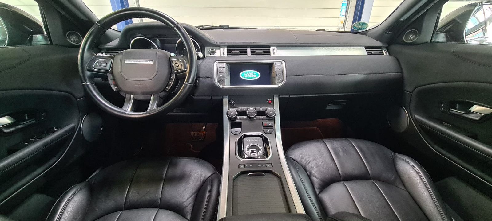 Fahrzeugabbildung Land Rover Range Rover Evoque SE |NAVI|KAMERA|Garantie|