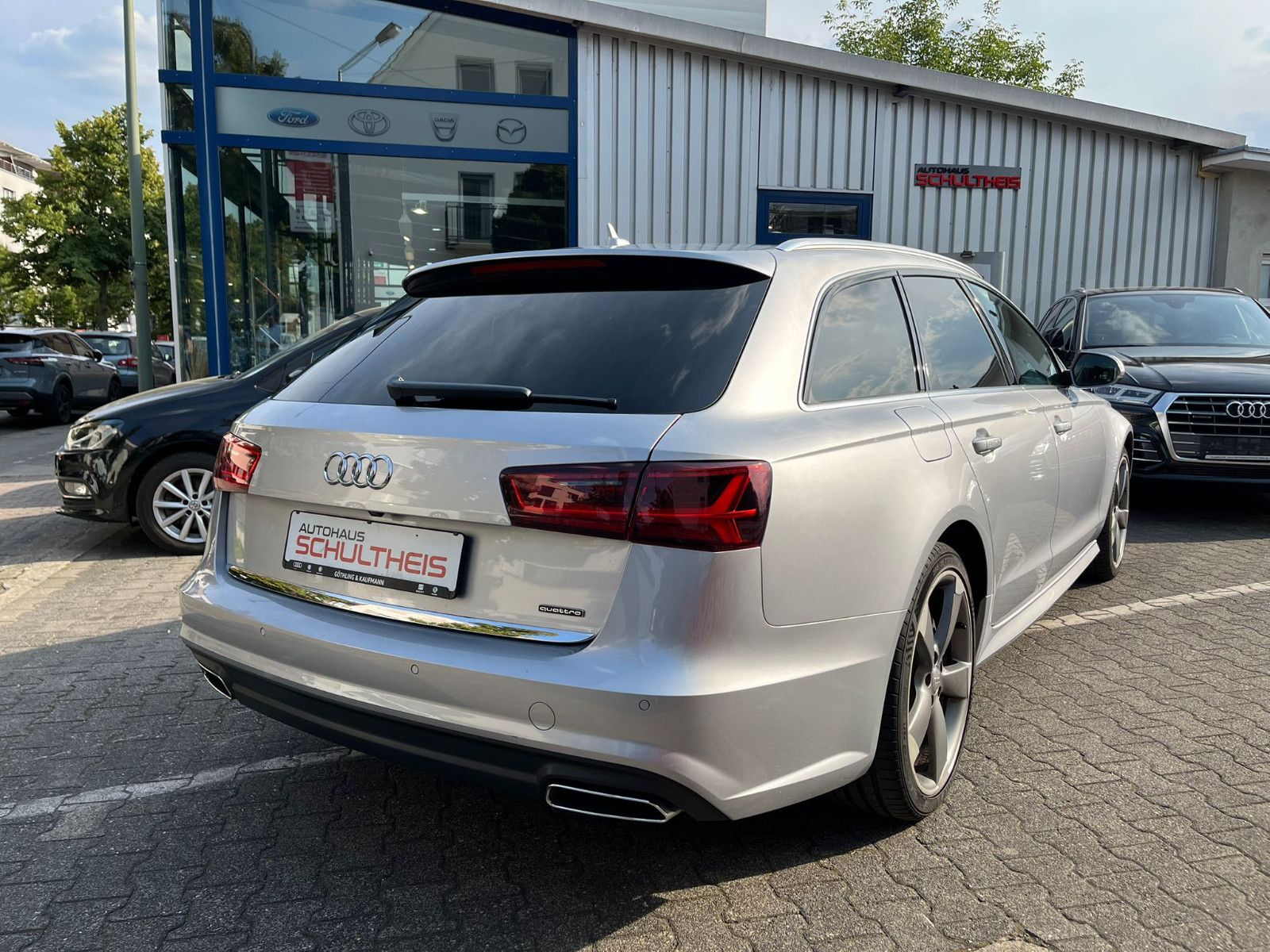 Fahrzeugabbildung Audi A6 Avant 3.0 TDI clean diesel quattro
