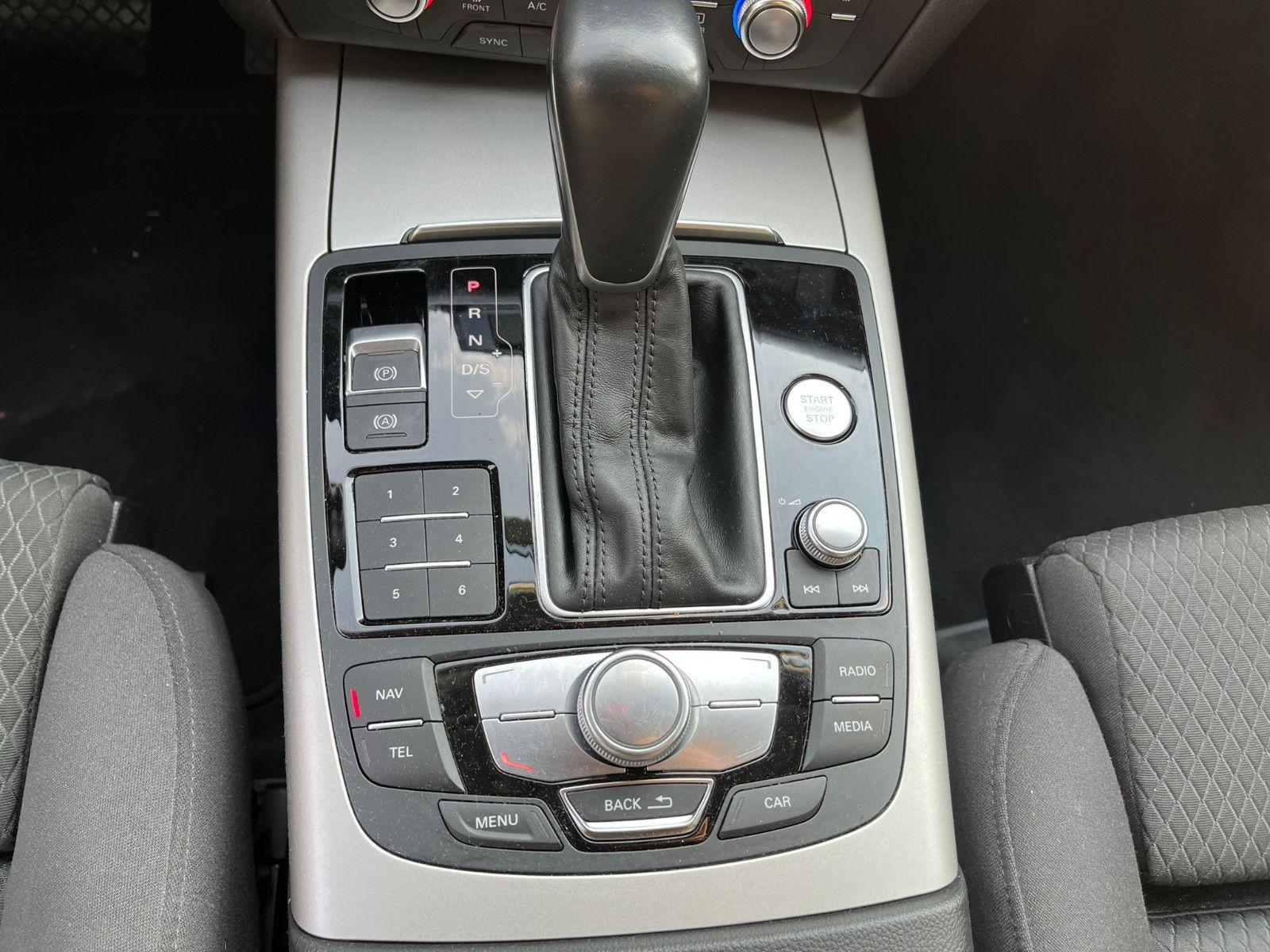 Fahrzeugabbildung Audi A6 Avant 3.0 TDI clean diesel quattro