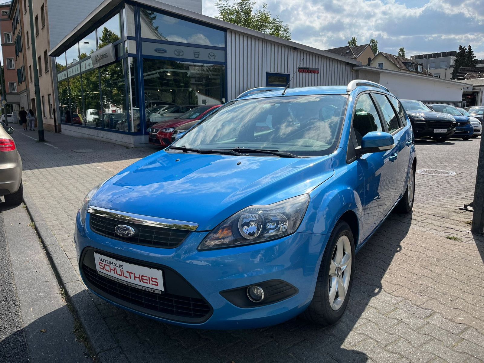 Fahrzeugabbildung Ford Focus Turnier Style + KlIMA