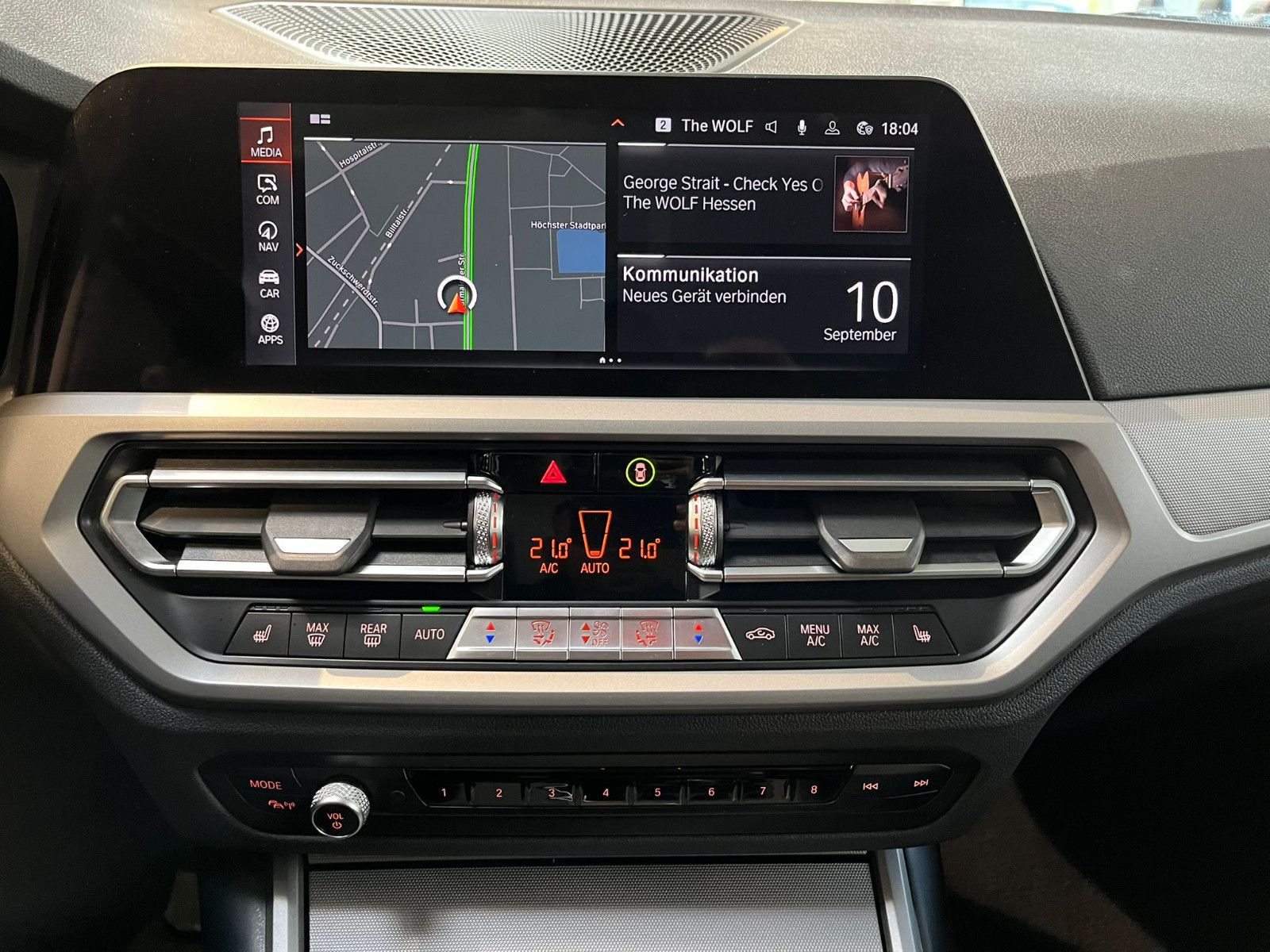 Fahrzeugabbildung BMW 318 i Advantage |Automatik|ServiceVertrag|Faceli