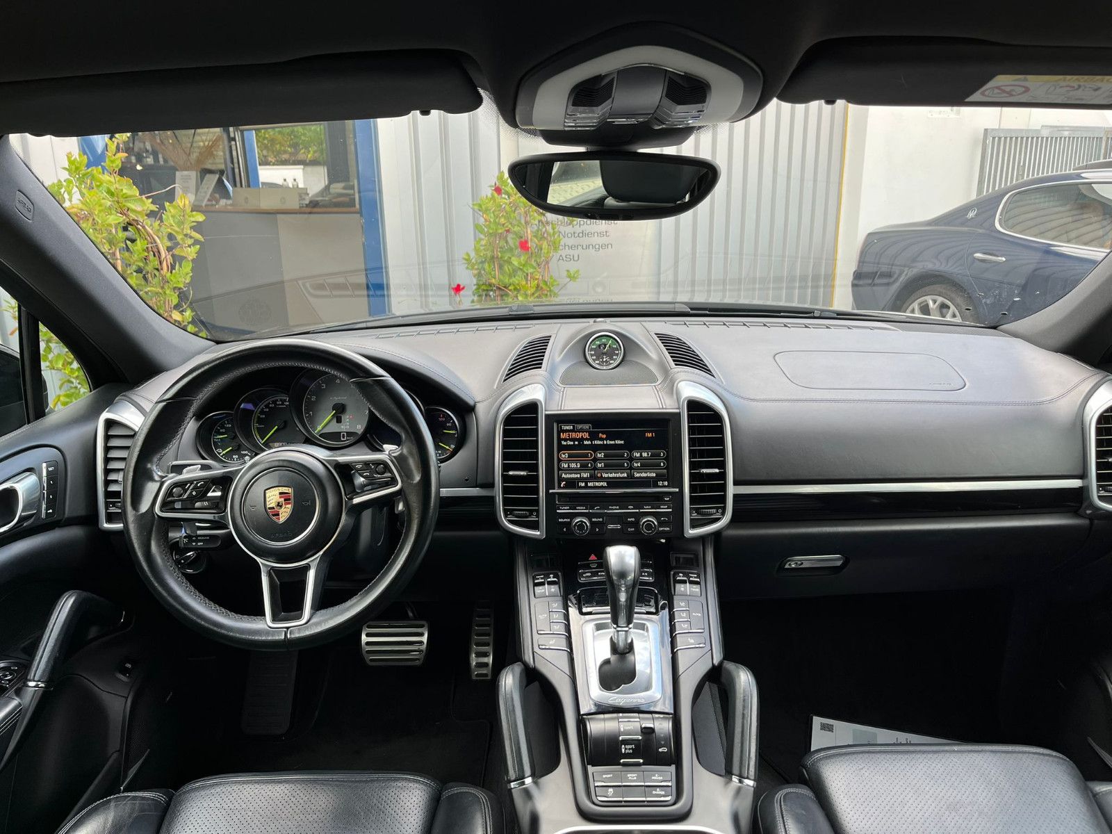 Fahrzeugabbildung Porsche Cayenne S E-Hybrid*18WEGE*NAVI*RFK*BOSE