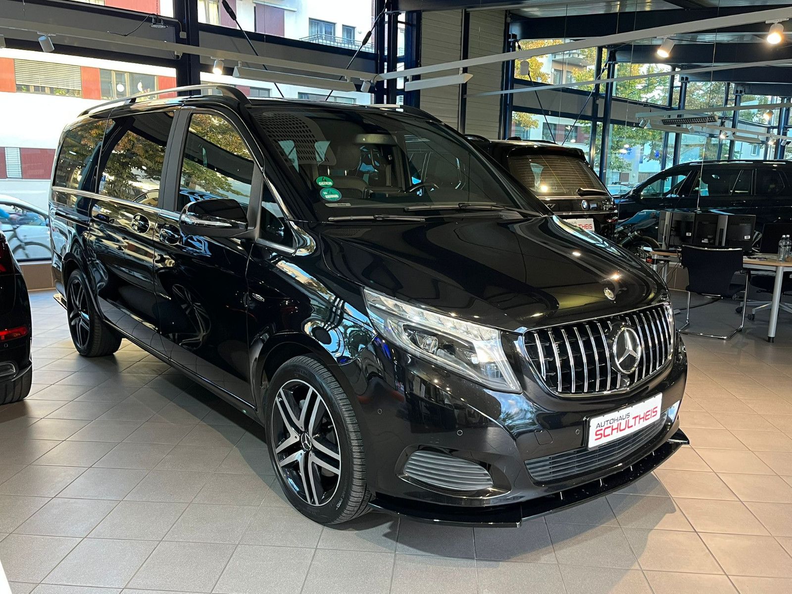 Mercedes-Benz V 250 CDI AVANTGARDE EDITON*8SITZER