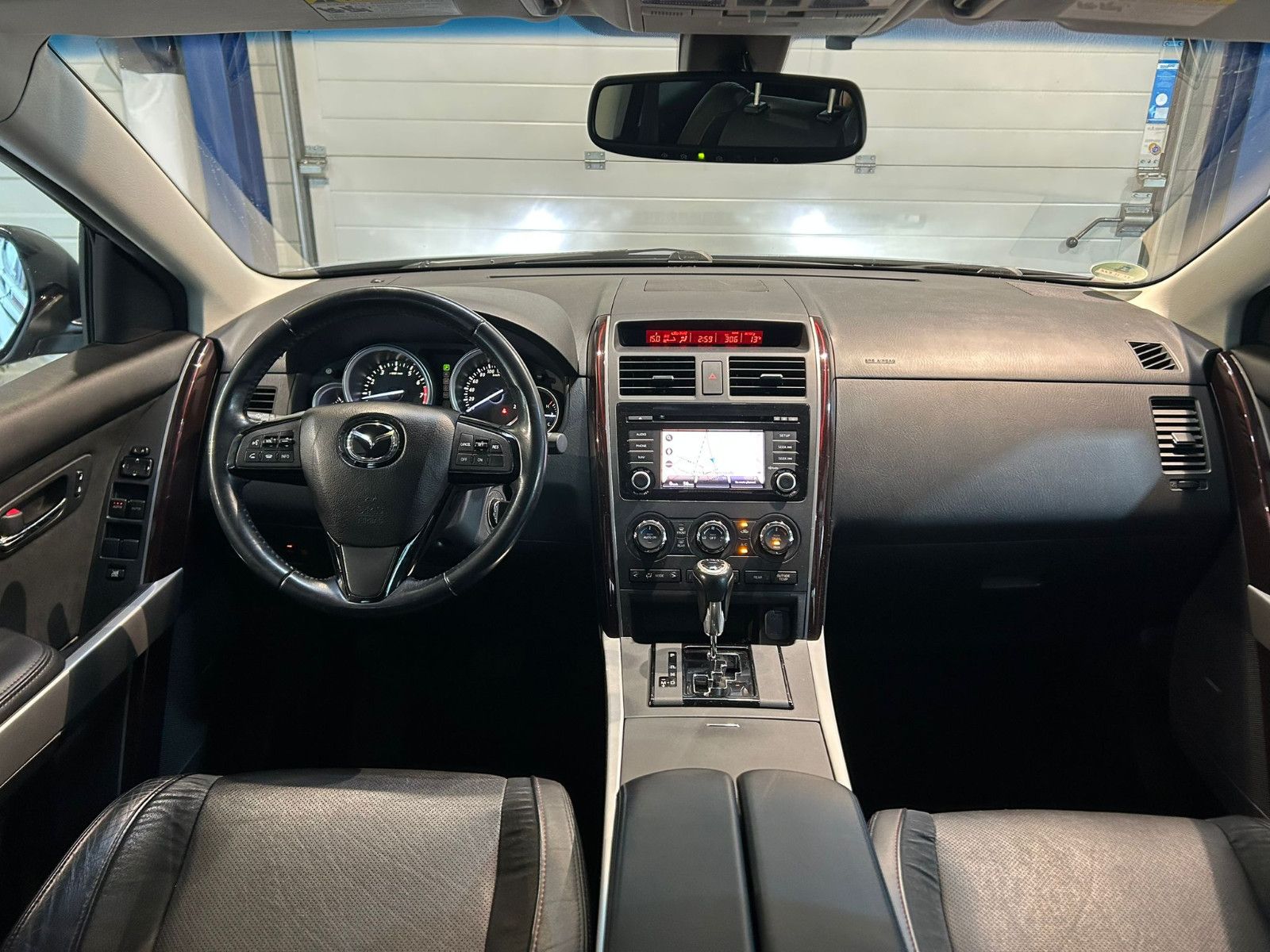 Fahrzeugabbildung Mazda CX-9 AWD *FACELIFT*7SITZER*KEYLESS*RFK*NAVI*PDC