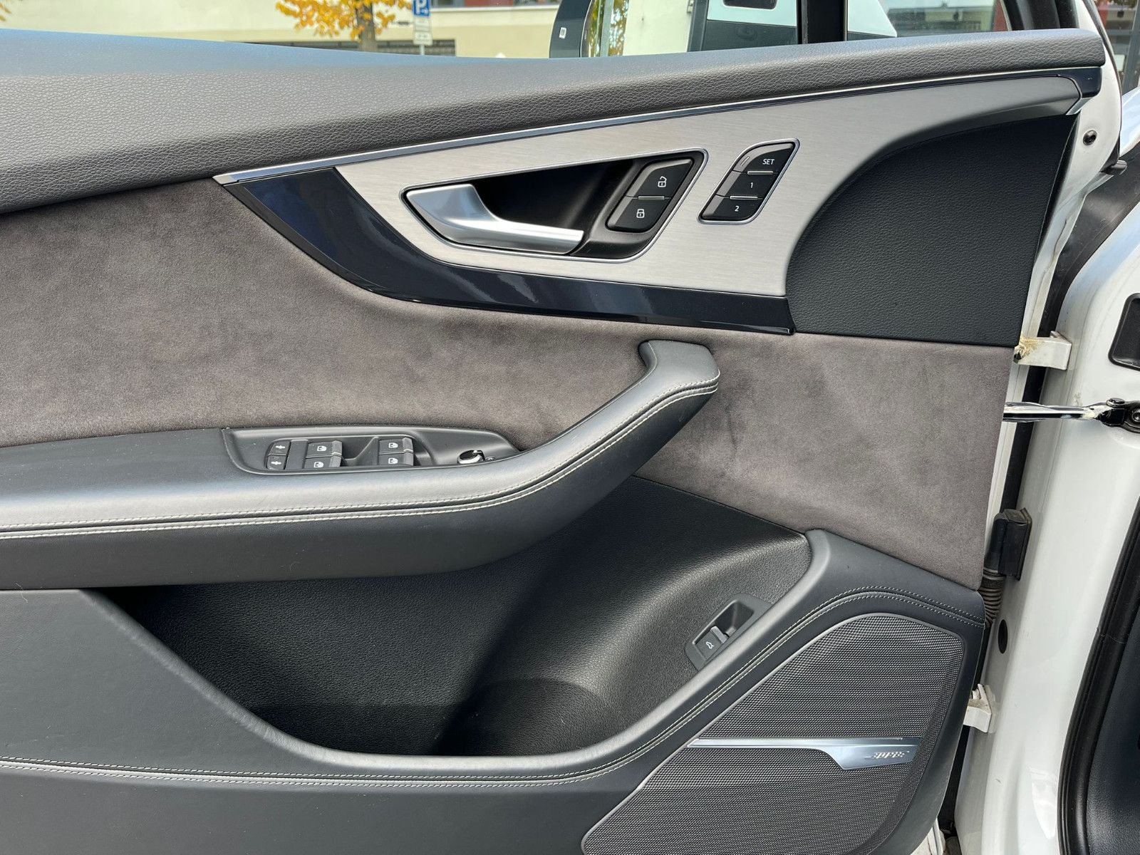 Fahrzeugabbildung Audi Q7 3.0 TDI quattro|3xS-LINE|PANO|360°|LED|7-Sitz