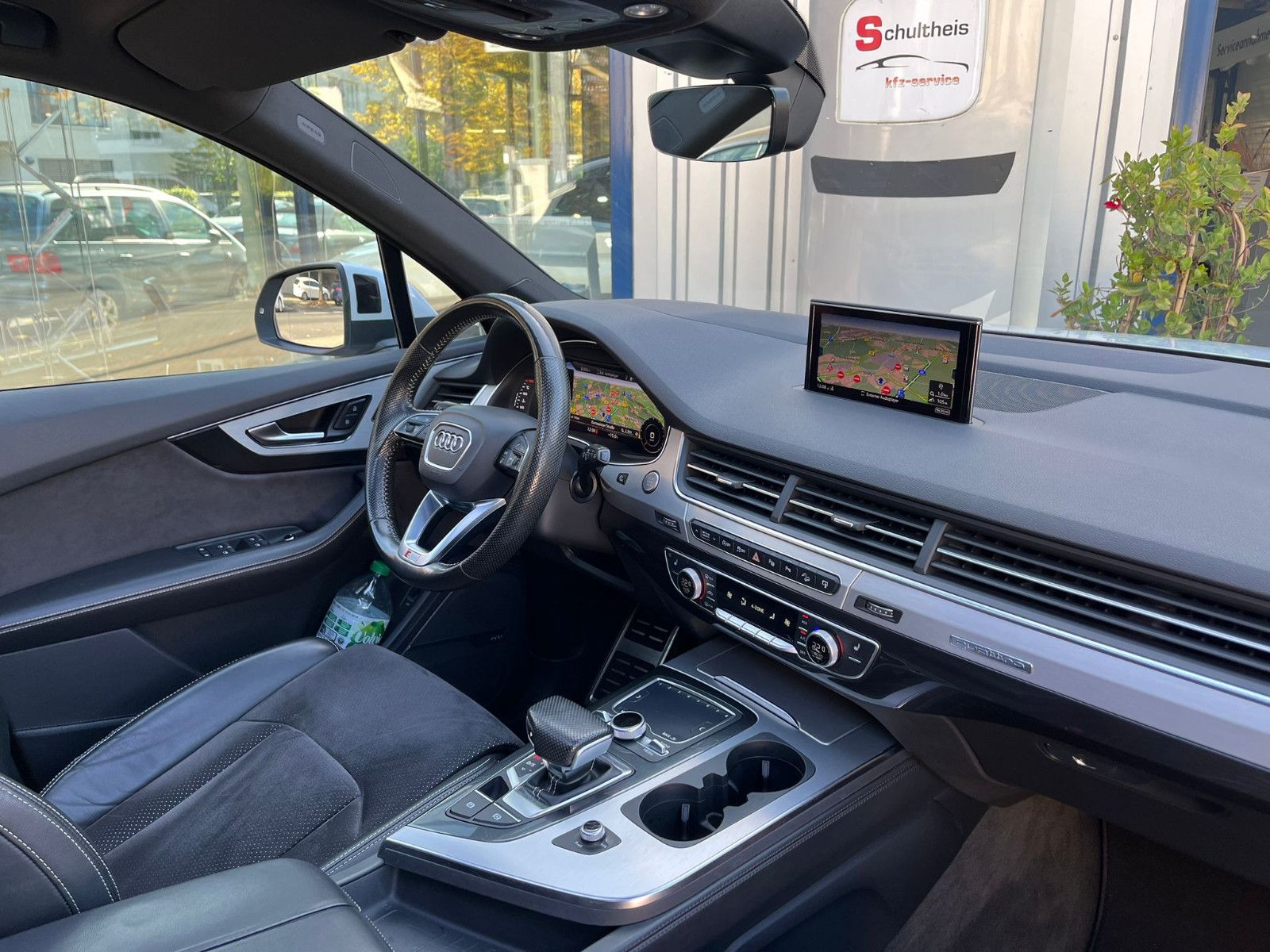 Fahrzeugabbildung Audi Q7 3.0 TDI quattro|3xS-LINE|PANO|360°|LED|7-Sitz