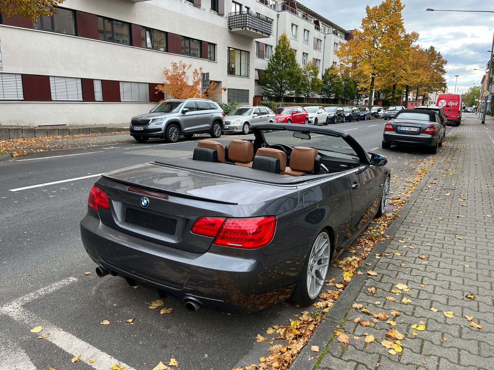 Fahrzeugabbildung BMW 335I Cabrio M-PAKET*LEDER*NAVI*MOTORSCHADEN