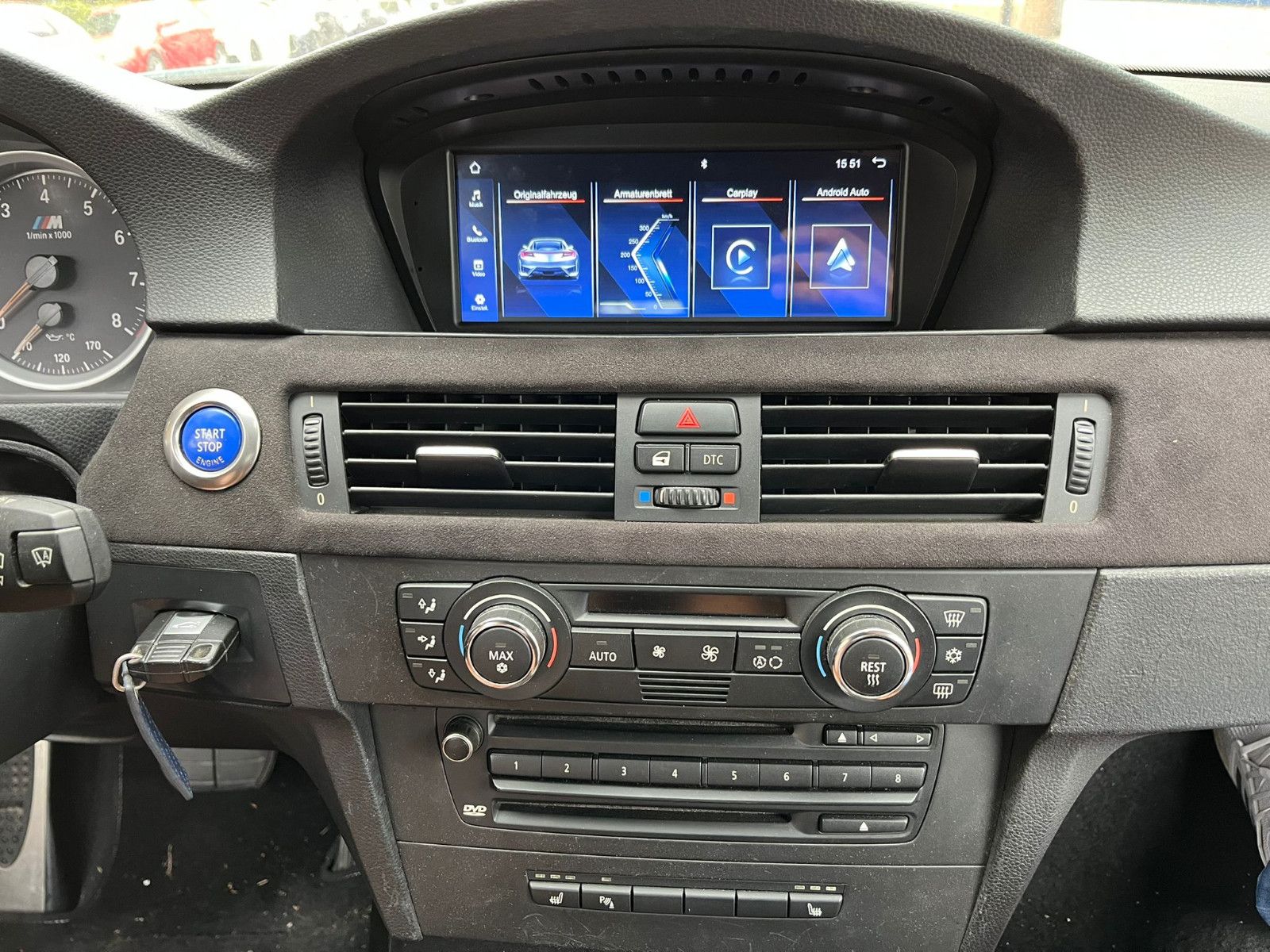 Fahrzeugabbildung BMW 335I Cabrio M-PAKET*LEDER*NAVI*MOTORSCHADEN