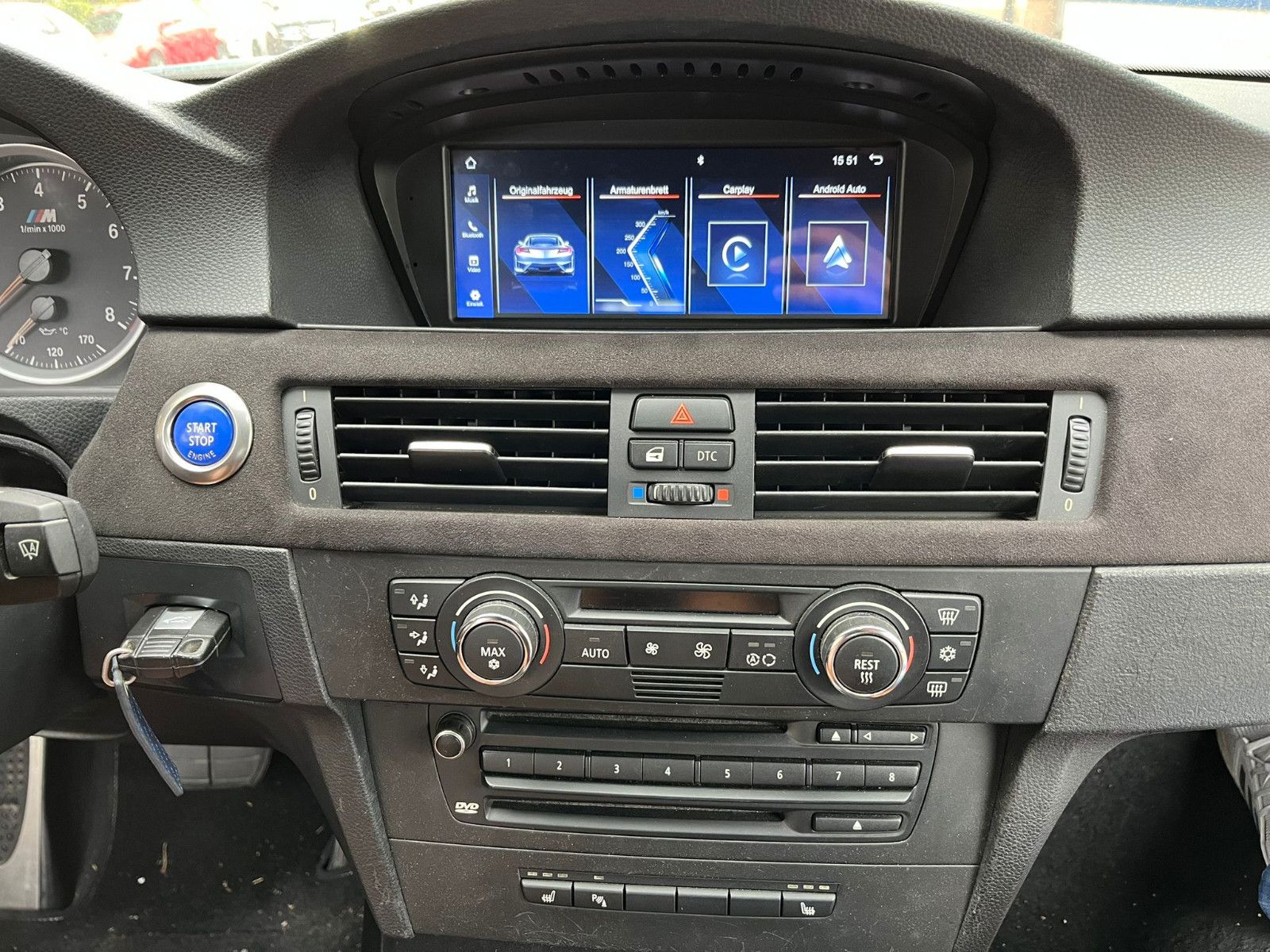 Fahrzeugabbildung BMW 335I Cabrio M-PAKET*LEDER*NAVI*MOTORSCHADEN