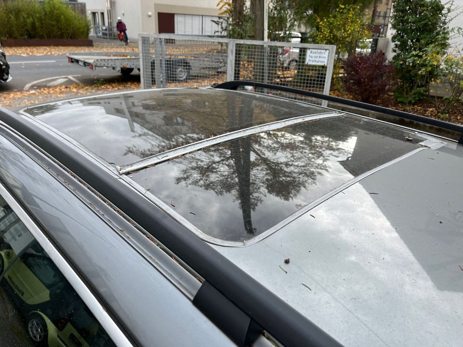 Fahrzeugabbildung BMW 525I Touring *PANO*NAVI*SHZ*