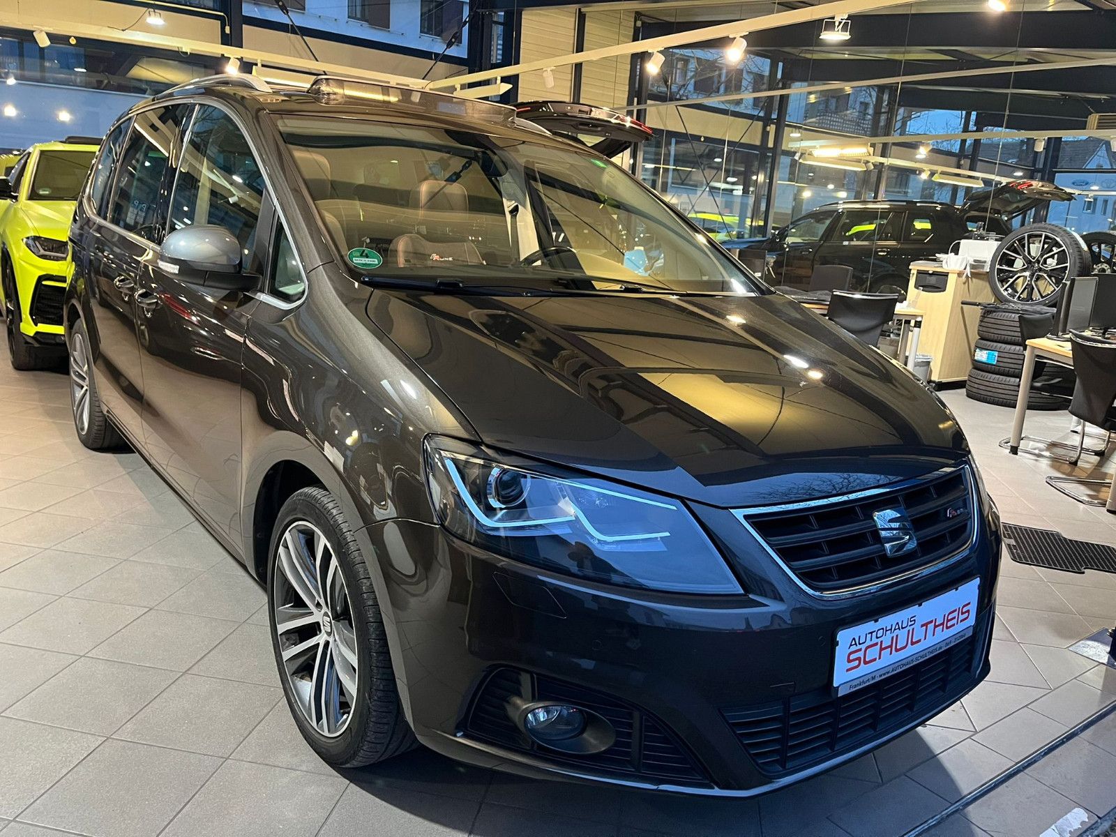 SEAT FR-Line*AUT*7SITZE*PANO*MASSAGE*AHK*LED*RFK*
