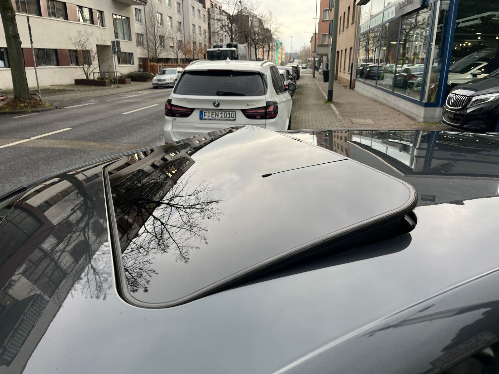 Fahrzeugabbildung SEAT Leon FR*GSD*NAVI*XENON*PDC