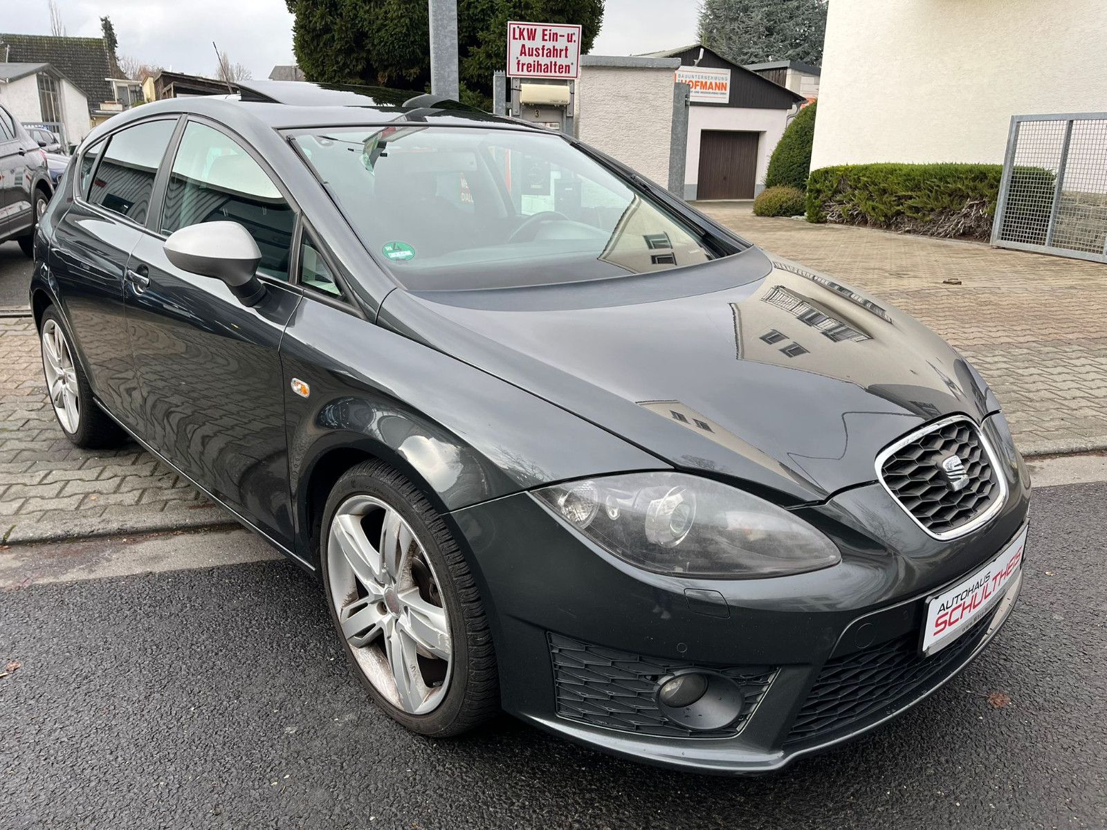 Fahrzeugabbildung SEAT Leon FR*GSD*NAVI*XENON*PDC