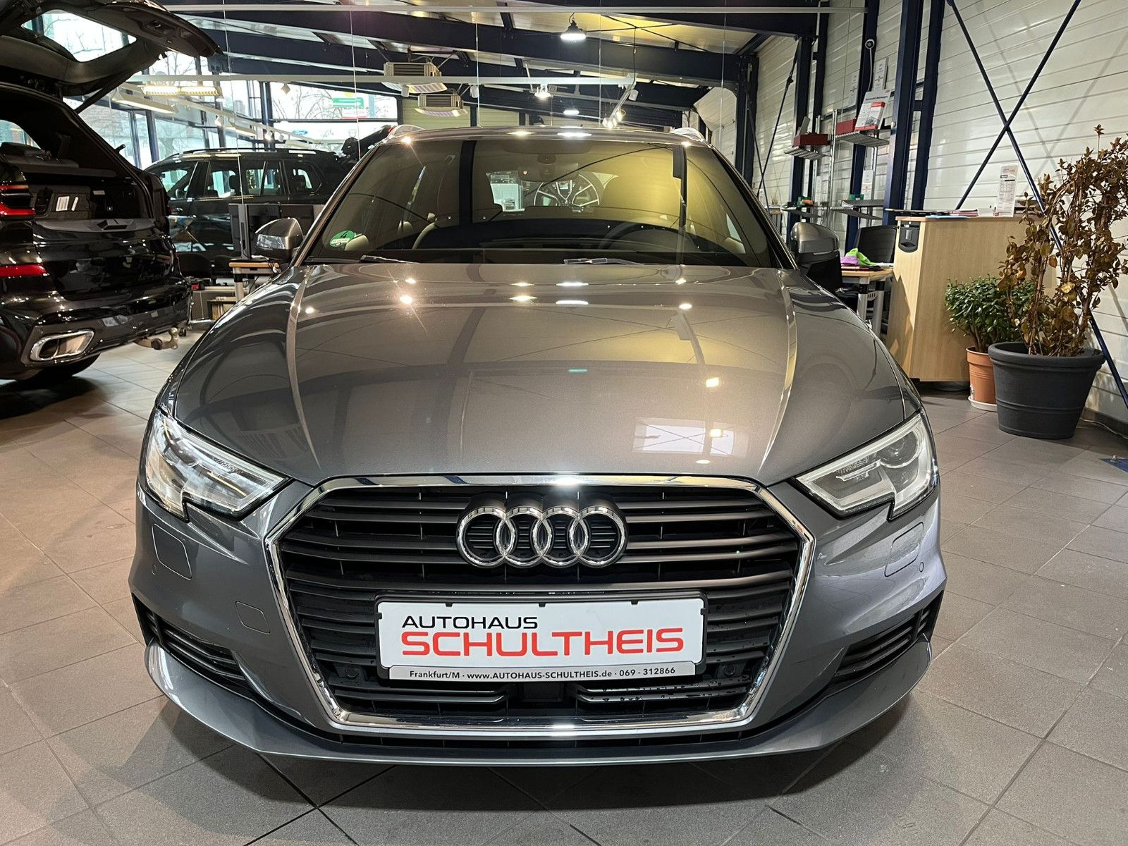Fahrzeugabbildung Audi A3 Sportback 30 TFSI*LED*NAVI*PDC*SHZ*