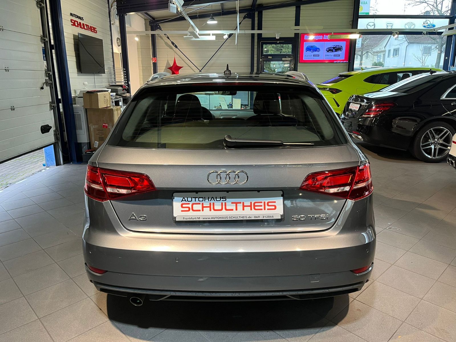 Fahrzeugabbildung Audi A3 Sportback 30 TFSI*LED*NAVI*PDC*SHZ*