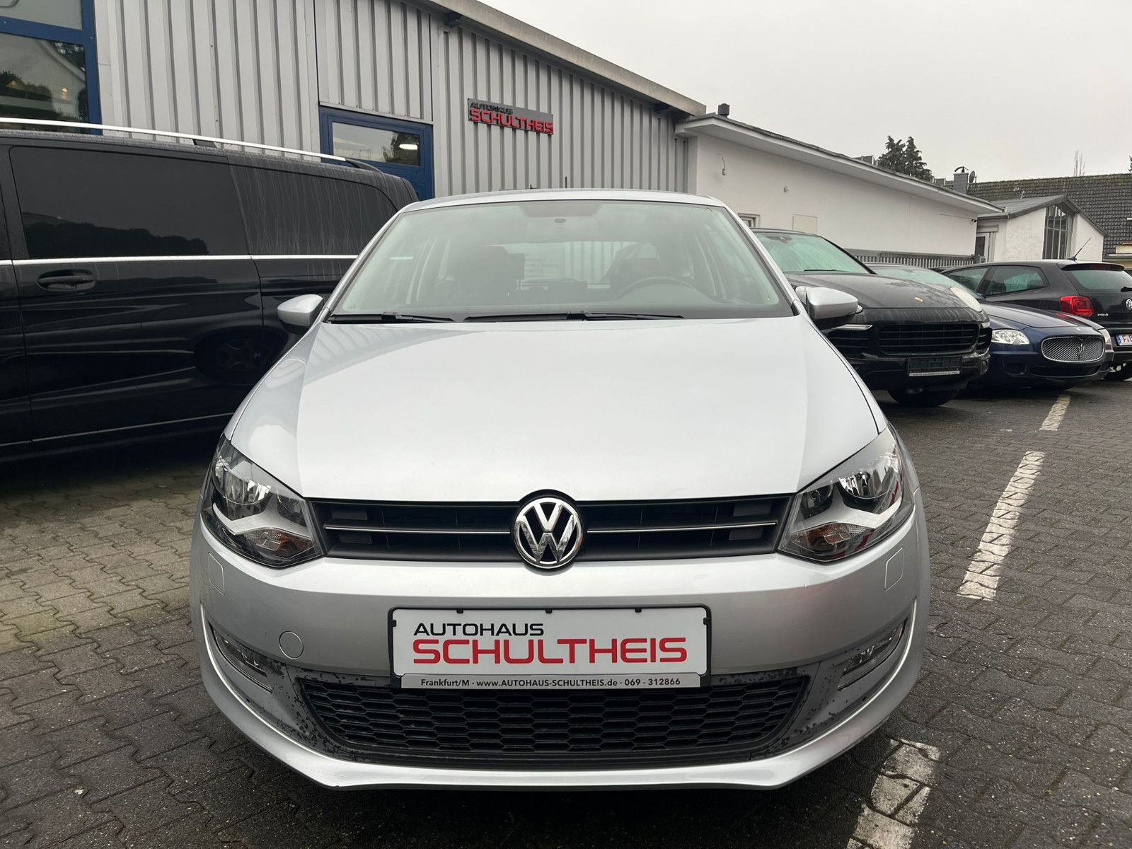 Fahrzeugabbildung Volkswagen Polo V DSG*SITZHEIZUNG*EINPARKHILFE*KLIMA