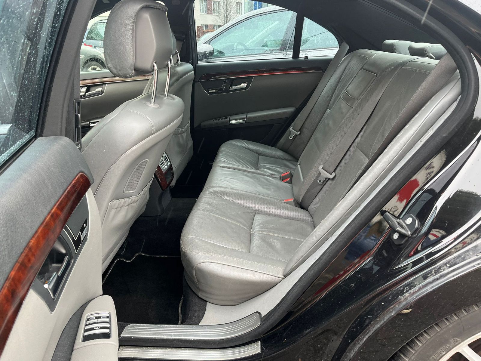 Fahrzeugabbildung Mercedes-Benz S 350 4Matic Limousine