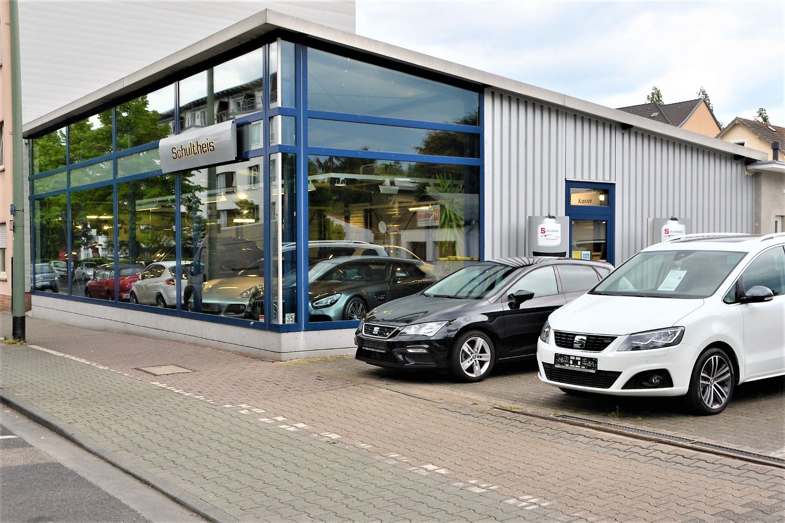 SEAT Alhambra FR-Line DSG*1HAND*7SITZE*PANO*