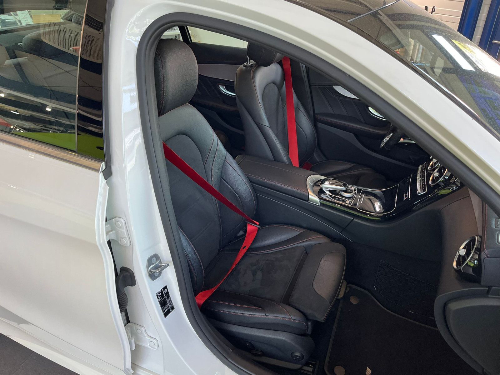 Fahrzeugabbildung Mercedes-Benz C 43 AMG 4Matic*PANO*ALCANTARA*RFK*