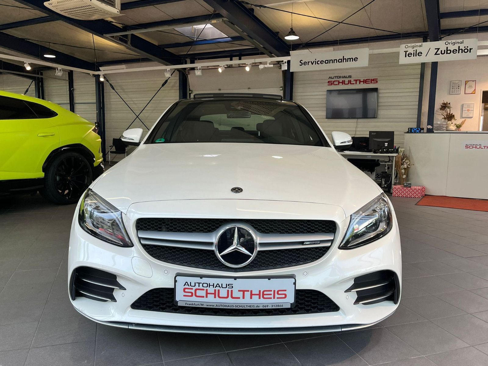 Fahrzeugabbildung Mercedes-Benz C 43 AMG 4Matic*PANO*ALCANTARA*RFK*