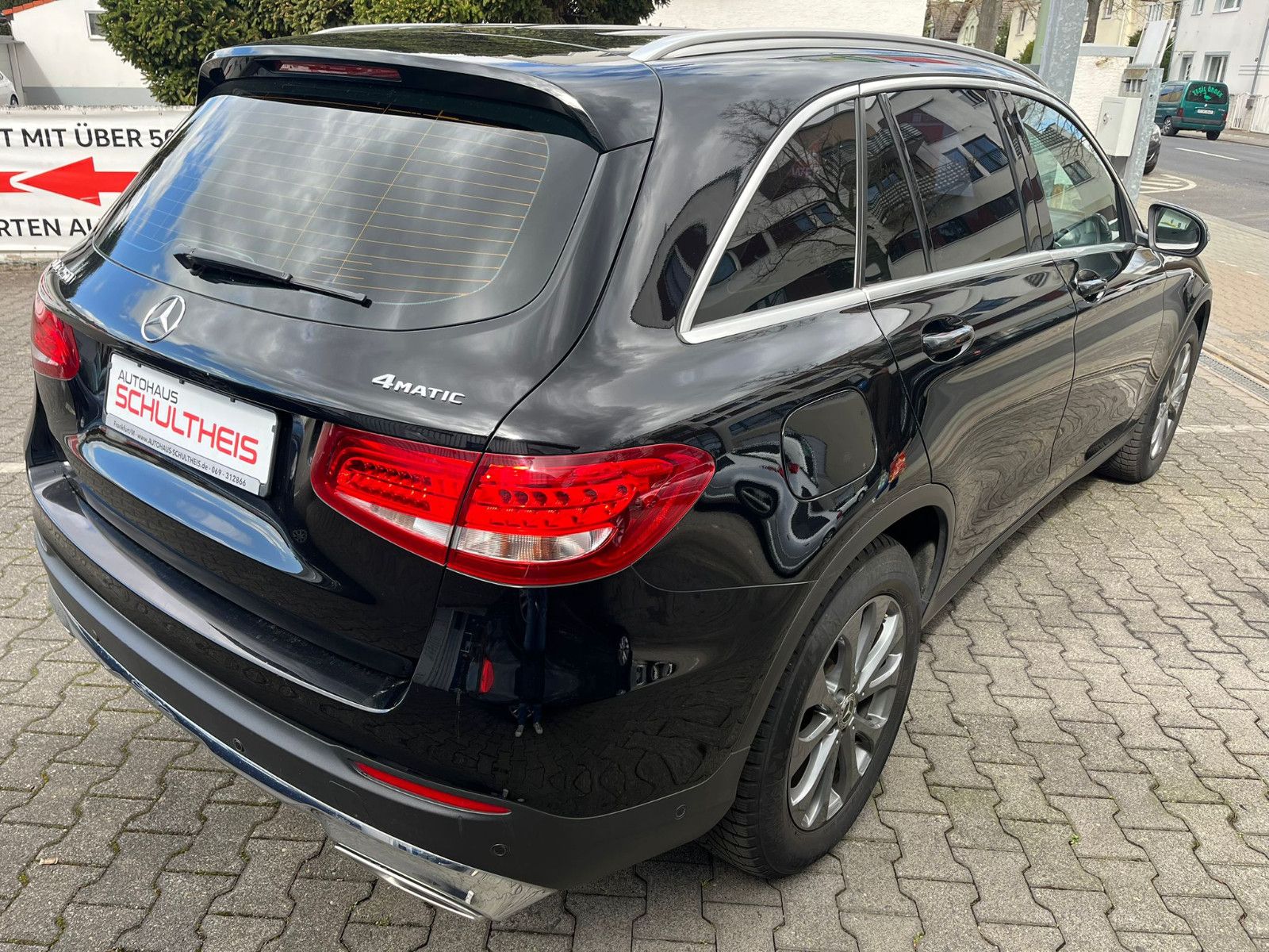 Fahrzeugabbildung Mercedes-Benz GLC 250 4Matic*NAVI*PDC*RFK*