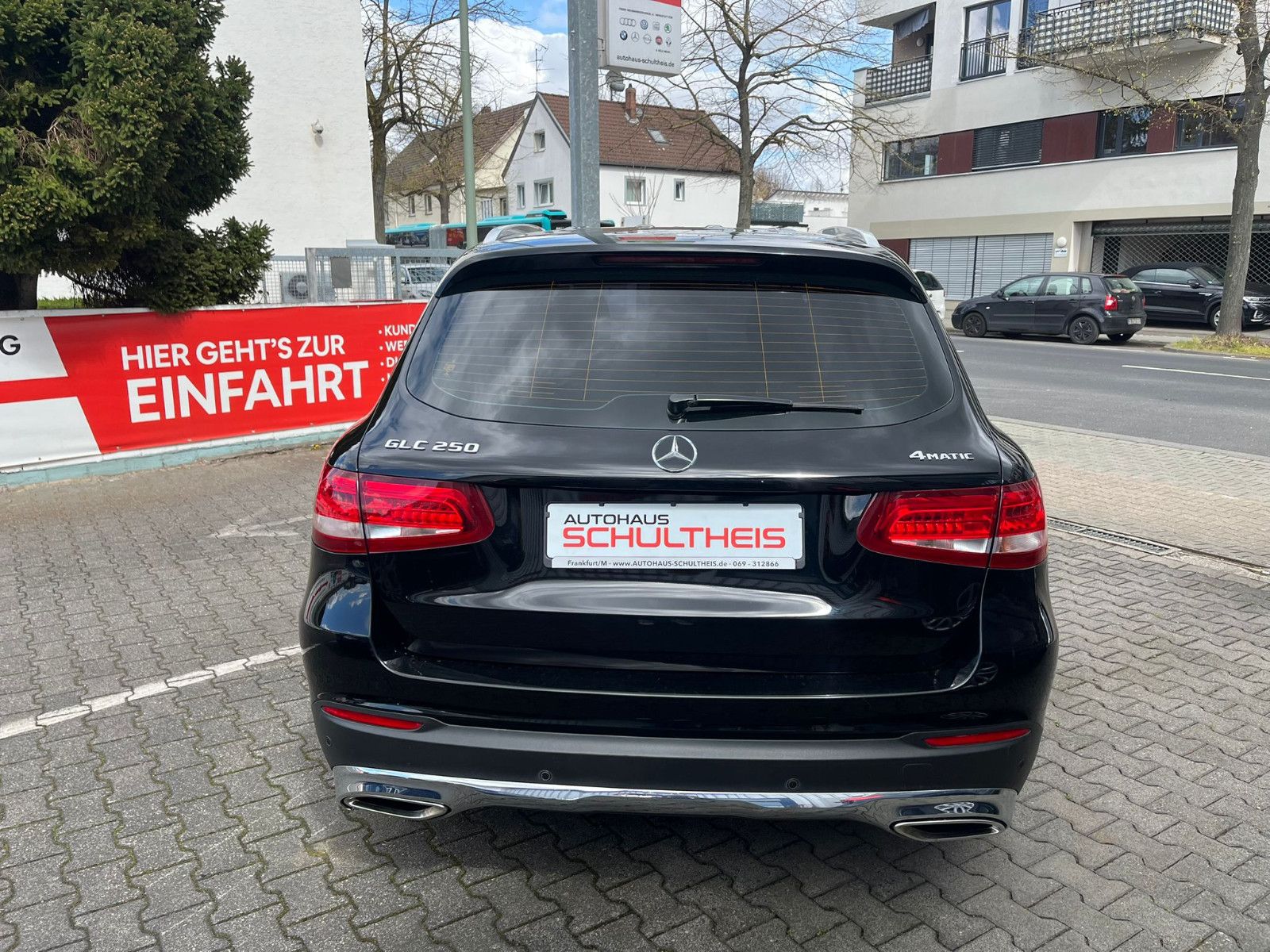 Fahrzeugabbildung Mercedes-Benz GLC 250 4Matic*NAVI*PDC*RFK*