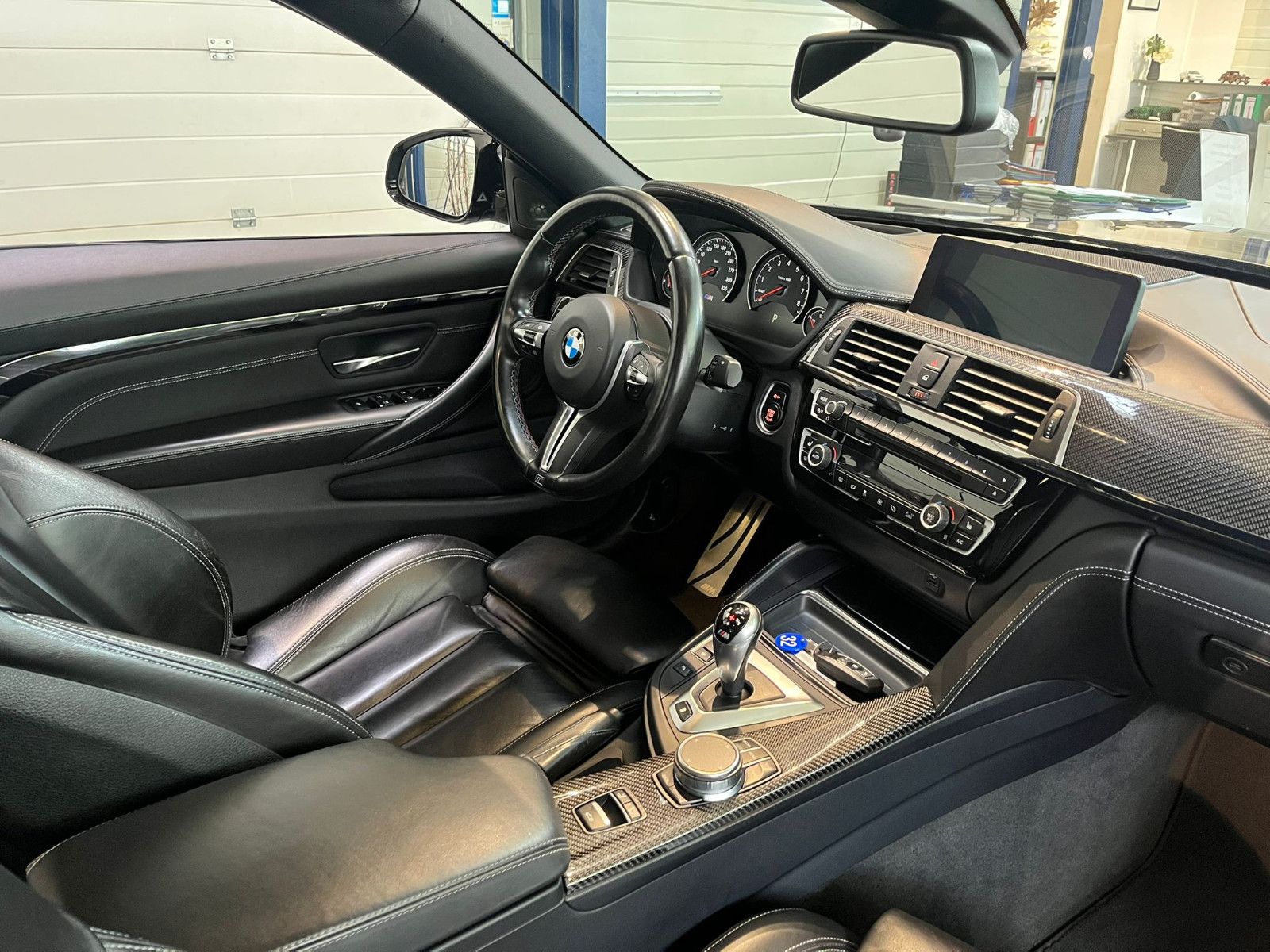 Fahrzeugabbildung BMW M4 Cabrio DKG Competition*1.HAND*DEUTSCHE-FZG*