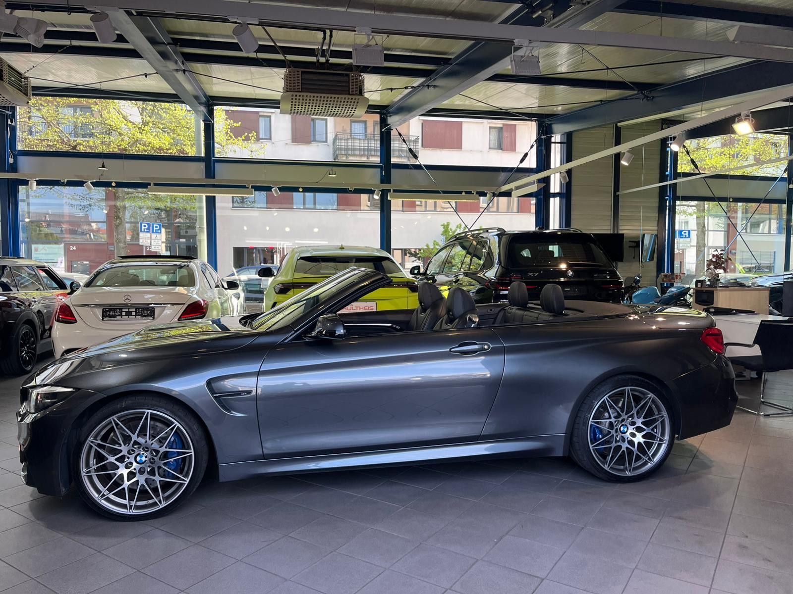 Fahrzeugabbildung BMW M4 Cabrio DKG Competition*1.HAND*DEUTSCHE-FZG*
