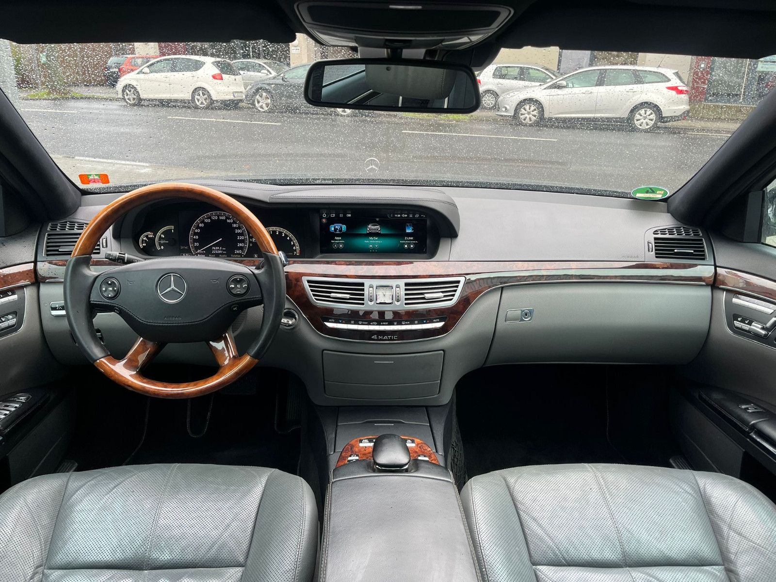 Fahrzeugabbildung Mercedes-Benz S 350 4Matic Limousine