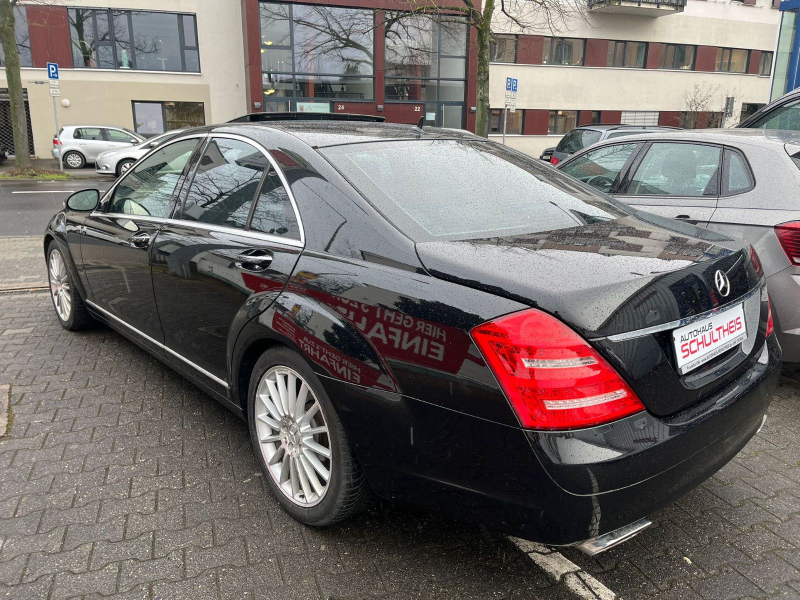 Fahrzeugabbildung Mercedes-Benz S 350 4Matic Limousine