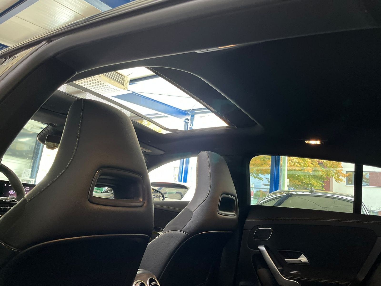 Fahrzeugabbildung Mercedes-Benz CLA 45 S AMG 4Matic Shooting Brake*PANO*HEADUP
