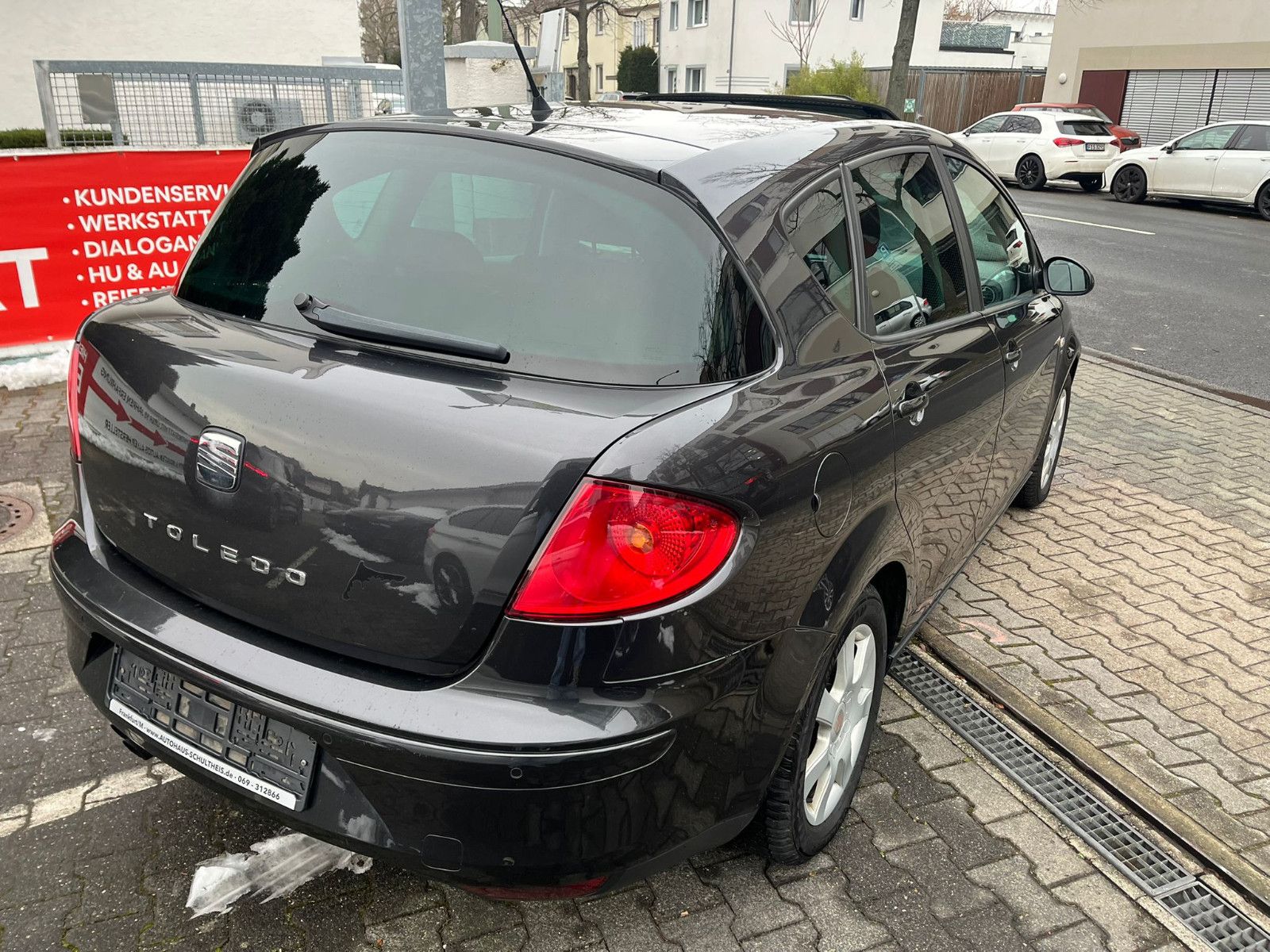 Fahrzeugabbildung SEAT Toledo Stylance / Style DSG*LEDER*SHZ*GSD*PDC