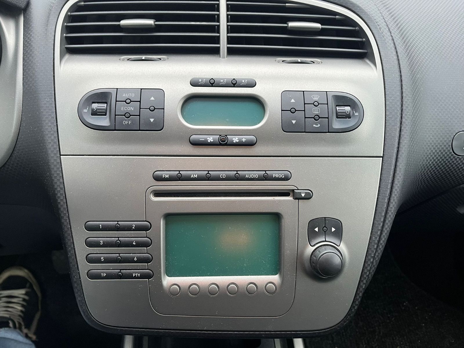 Fahrzeugabbildung SEAT Toledo Stylance / Style DSG*LEDER*SHZ*GSD*PDC