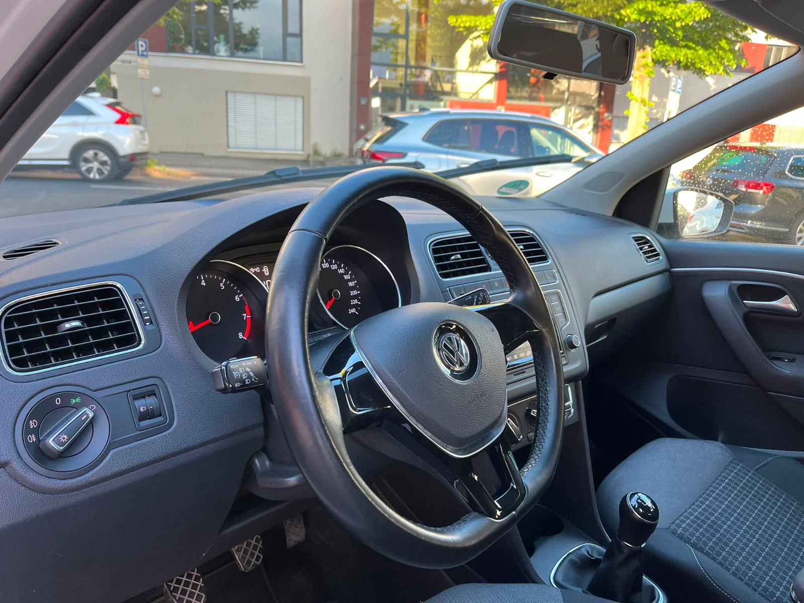 Fahrzeugabbildung Volkswagen Polo V Comfortline*PDC*SHZ*KLIMA*TEMPOMAT*
