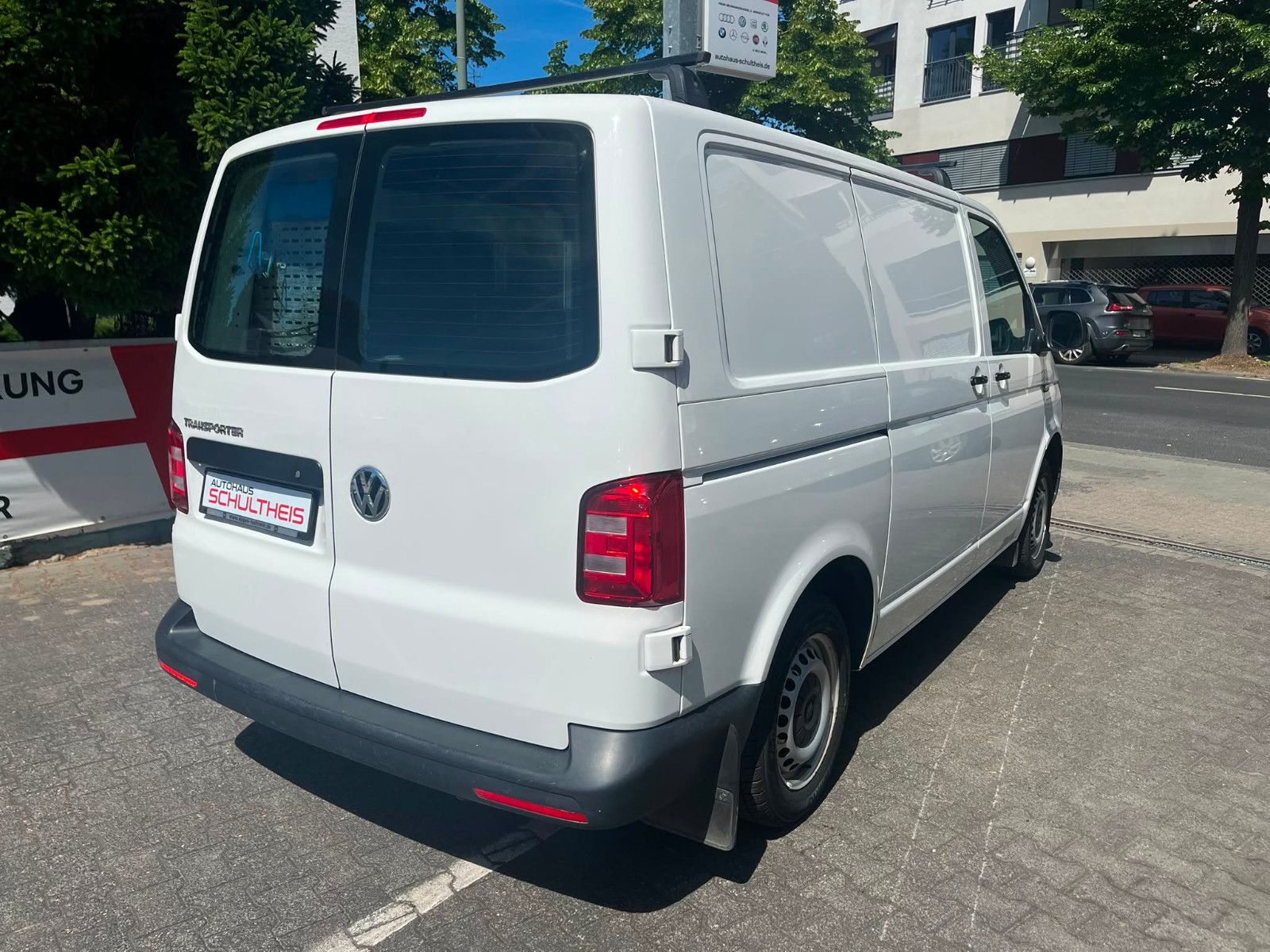 Fahrzeugabbildung Volkswagen T6 Transporter Kombi Kasten|1.HAND|KLIMA|