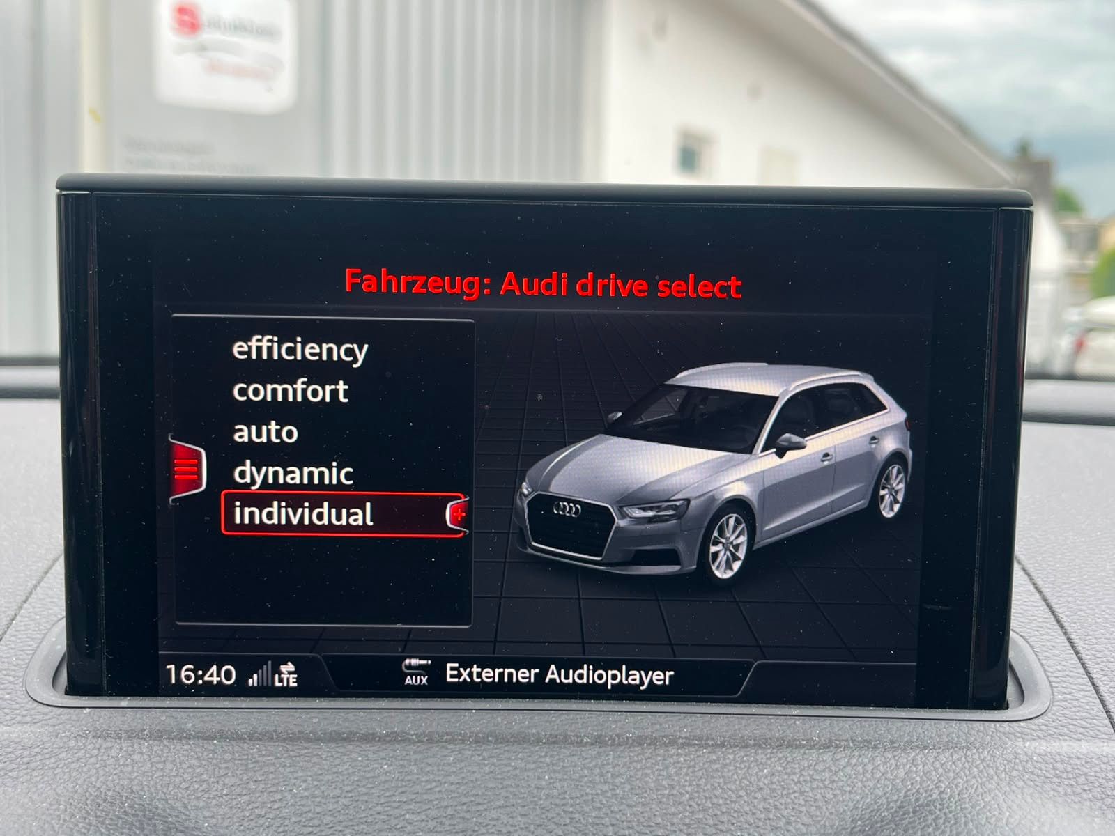 Fahrzeugabbildung Audi A3 Sportback Sport*V-COCKPIT*KEYLESS*ACC*SPUR*